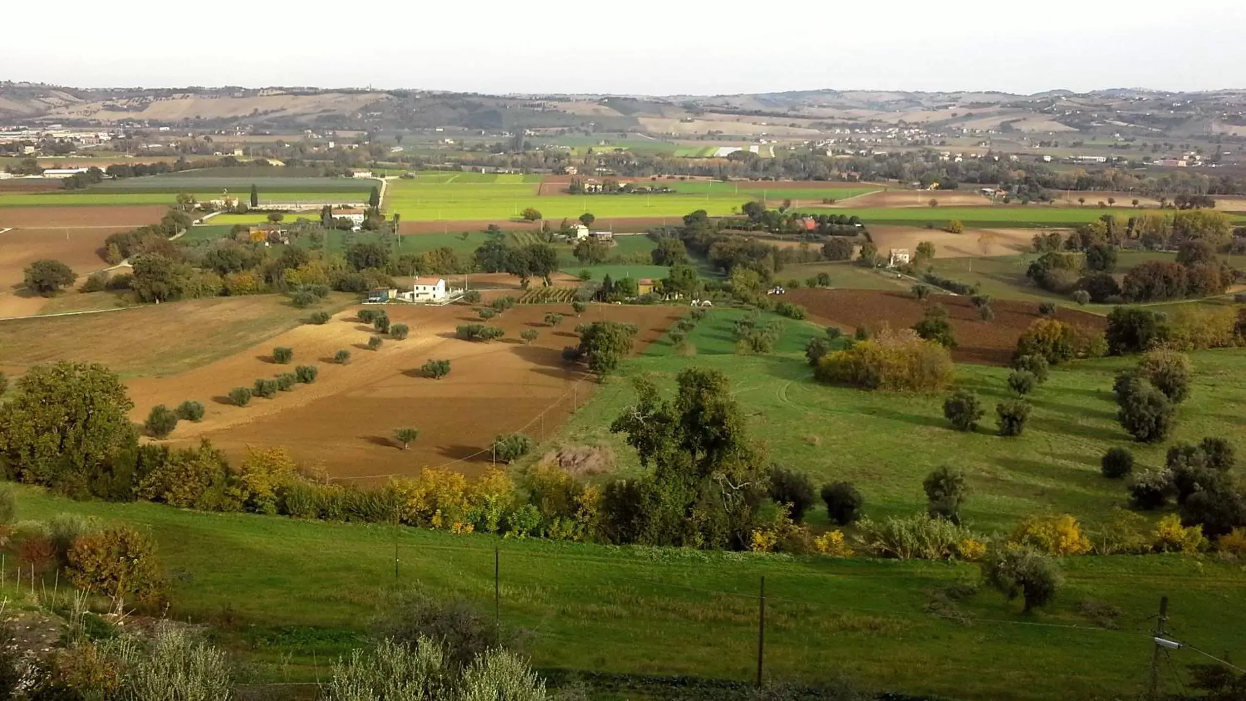 River view, Bird's-eye View in Villa Maria Bed & Breakfast, Corridonia, Marche