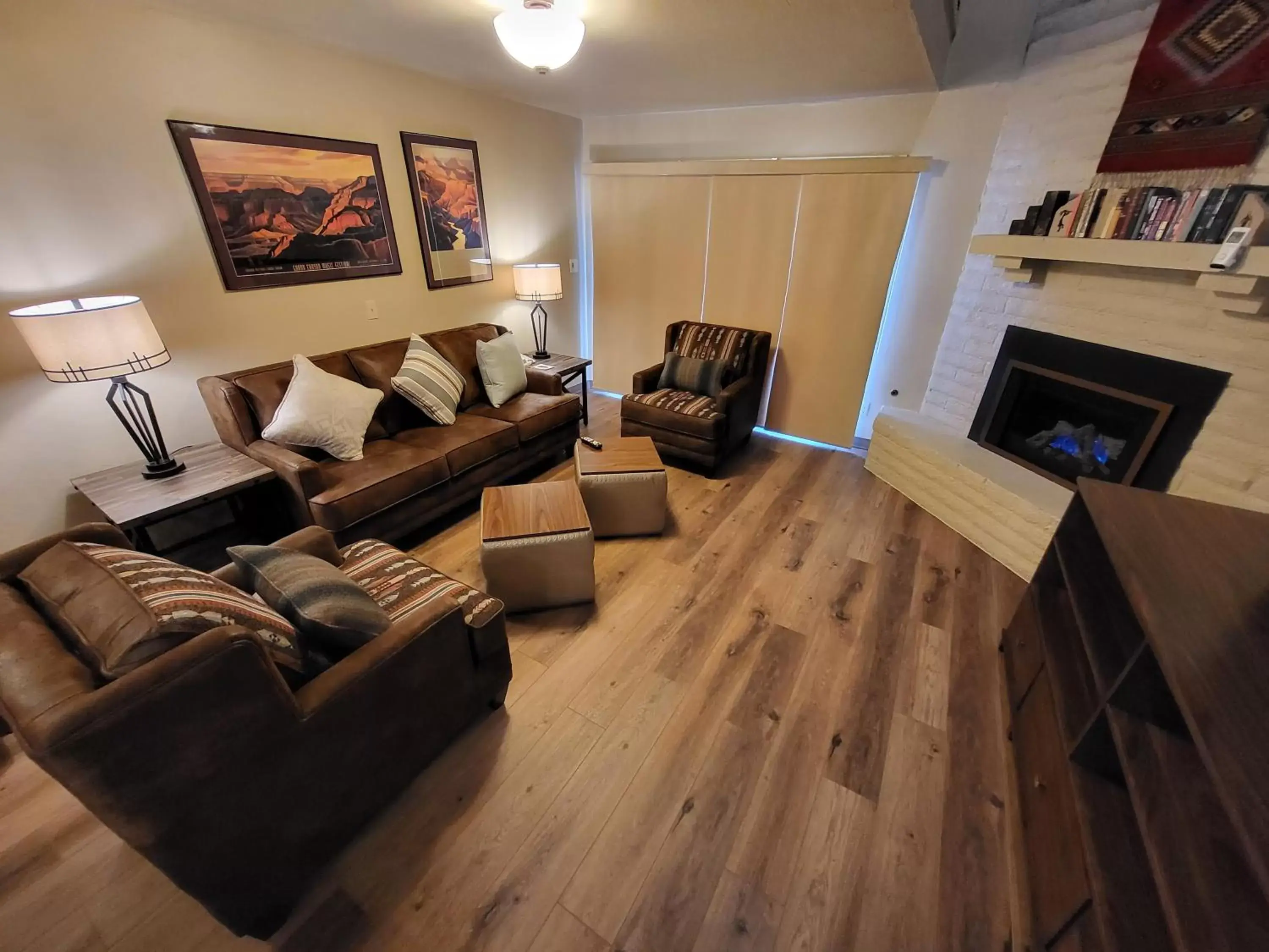 Living room, Seating Area in Villas of Sedona, a VRI resort