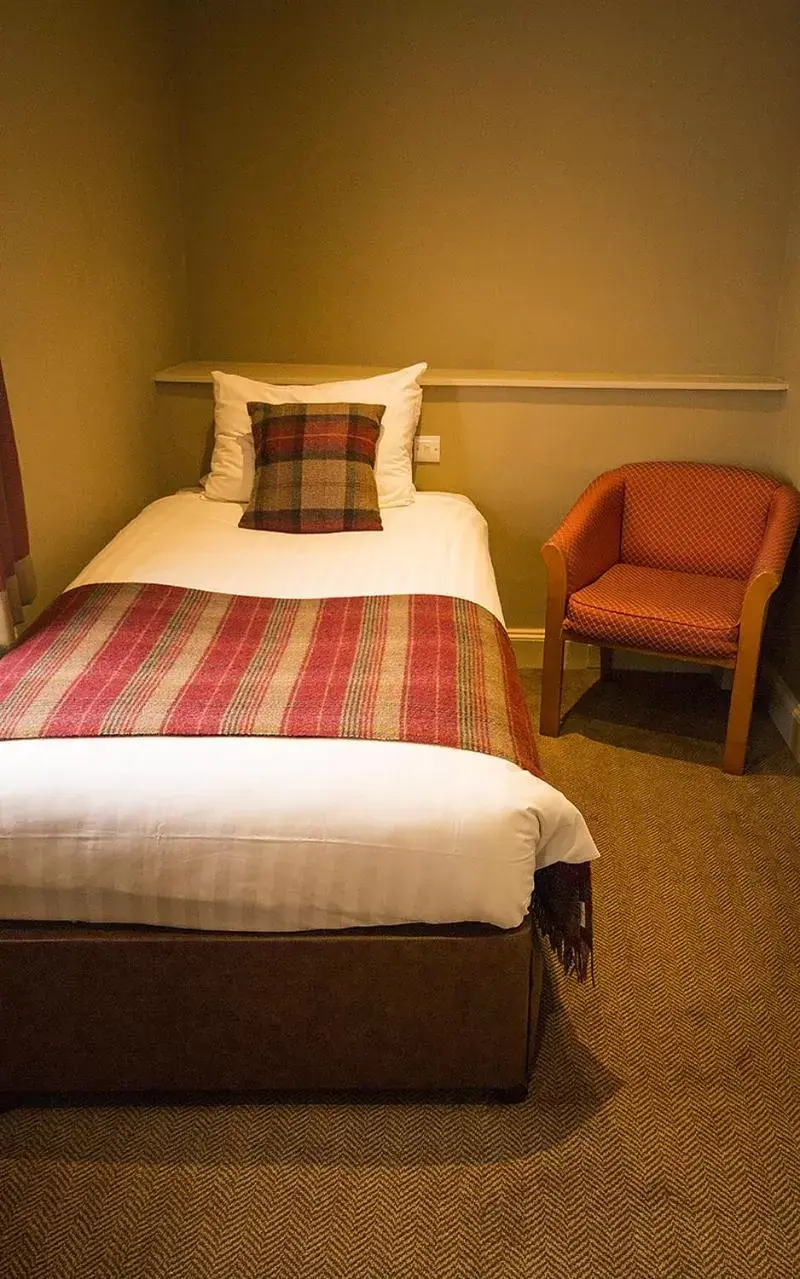 Bedroom, Bed in The Tontine Hotel