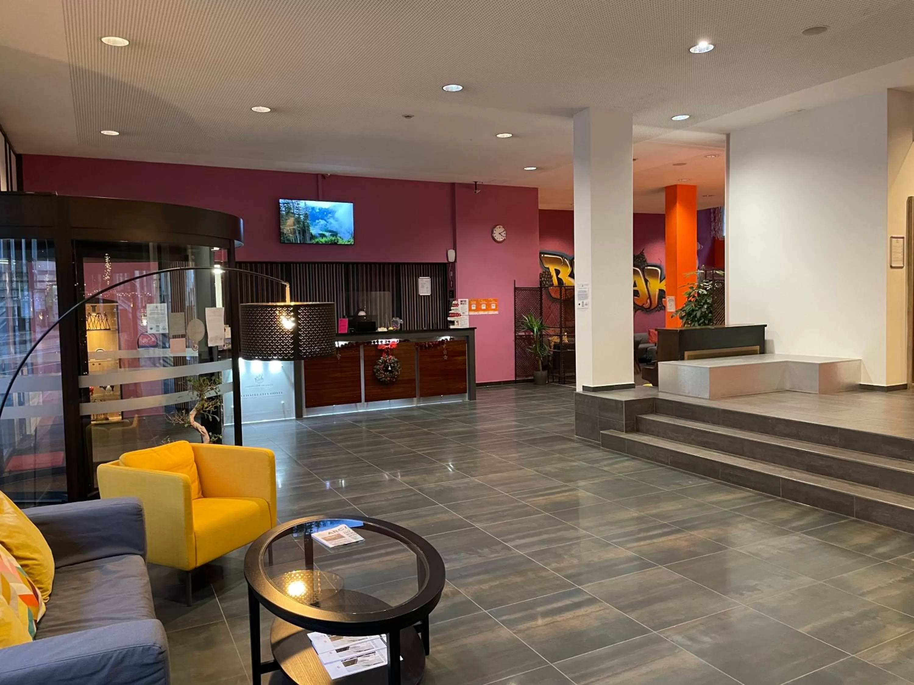 Lobby or reception in Neuchâtel City Hôtel