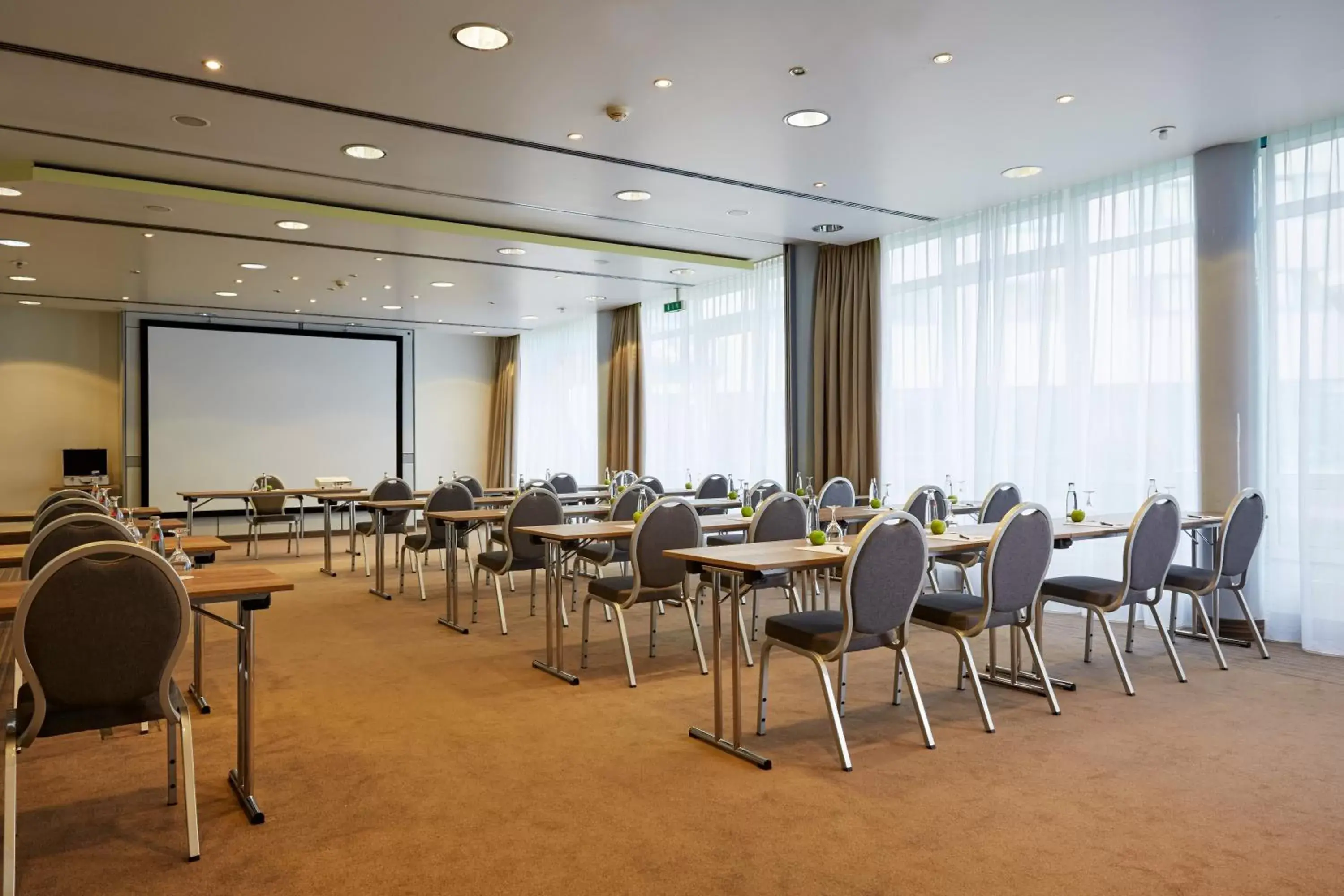 Banquet/Function facilities in H+ Hotel Stuttgart Herrenberg