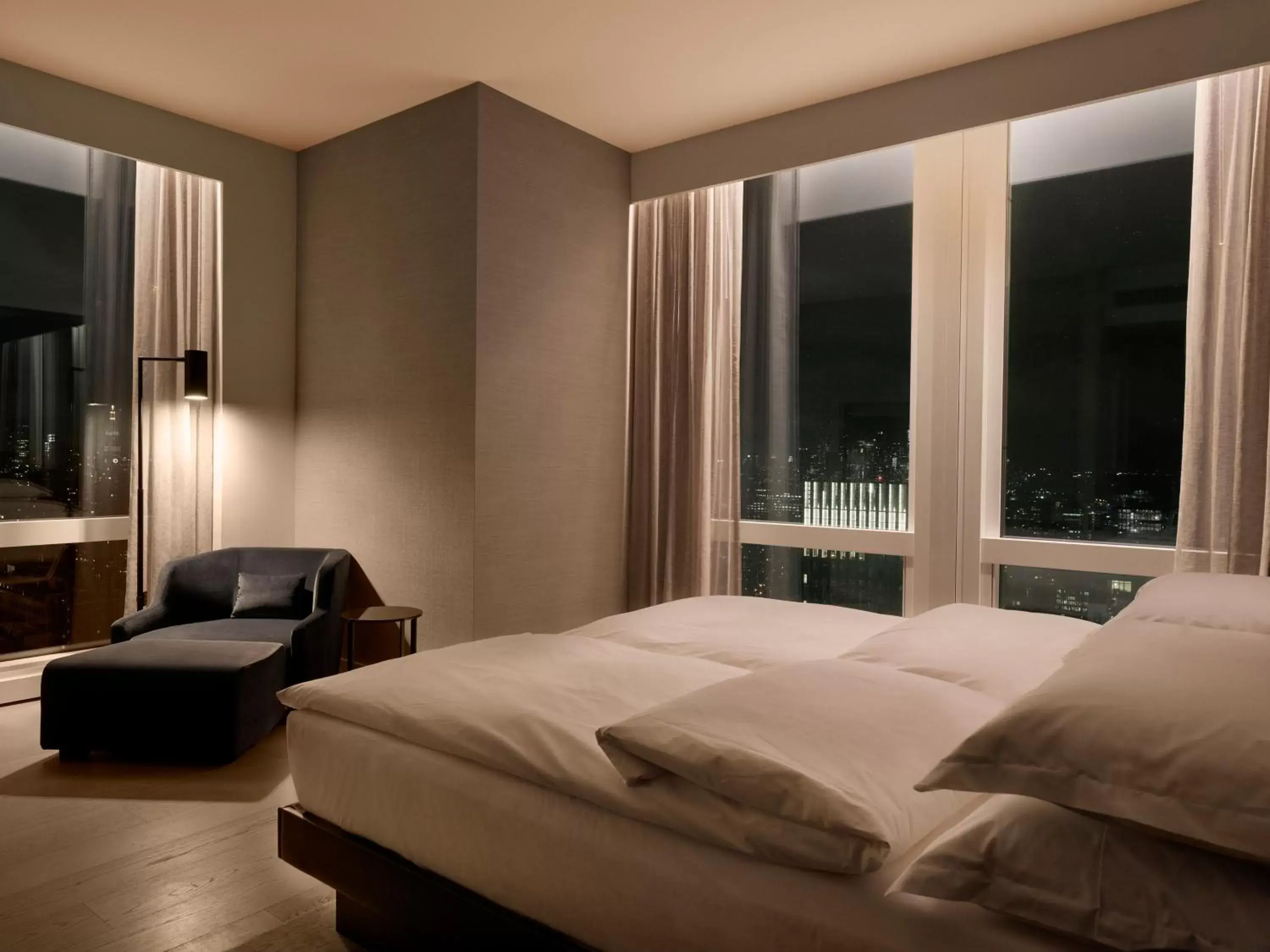 Photo of the whole room, Bed in Equinox Hotel Hudson Yards New York City