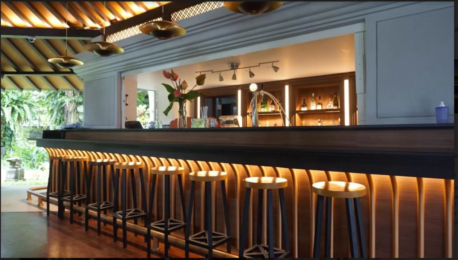 Restaurant/places to eat in Novotel Bogor Golf Resort