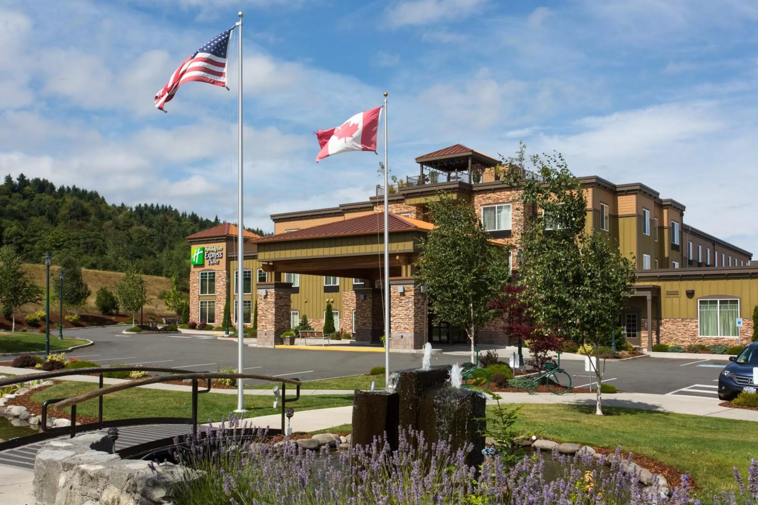 Property building in Holiday Inn Express Hotel & Suites North Sequim by IHG Property building in Holiday Inn Express Hotel & Suites North Sequim by IHG