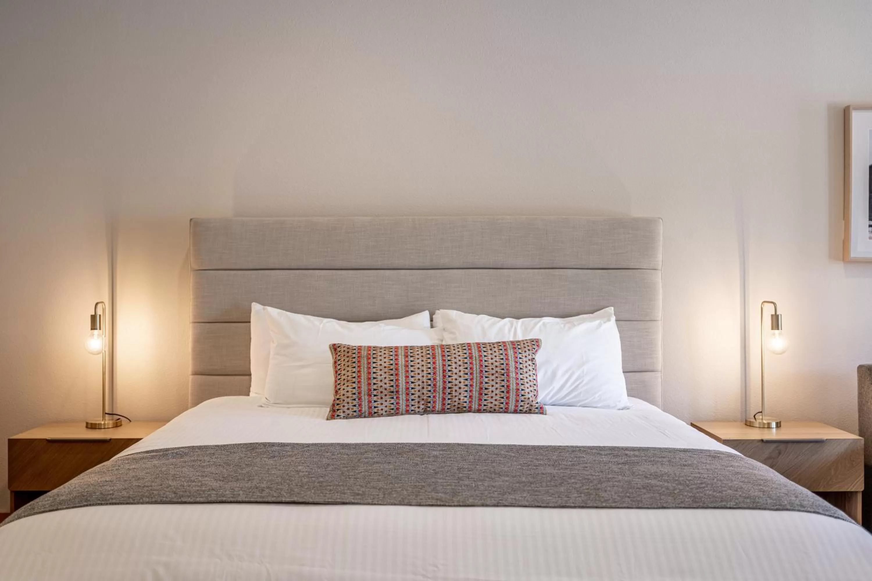 Bed in Alpen Dorf Pension