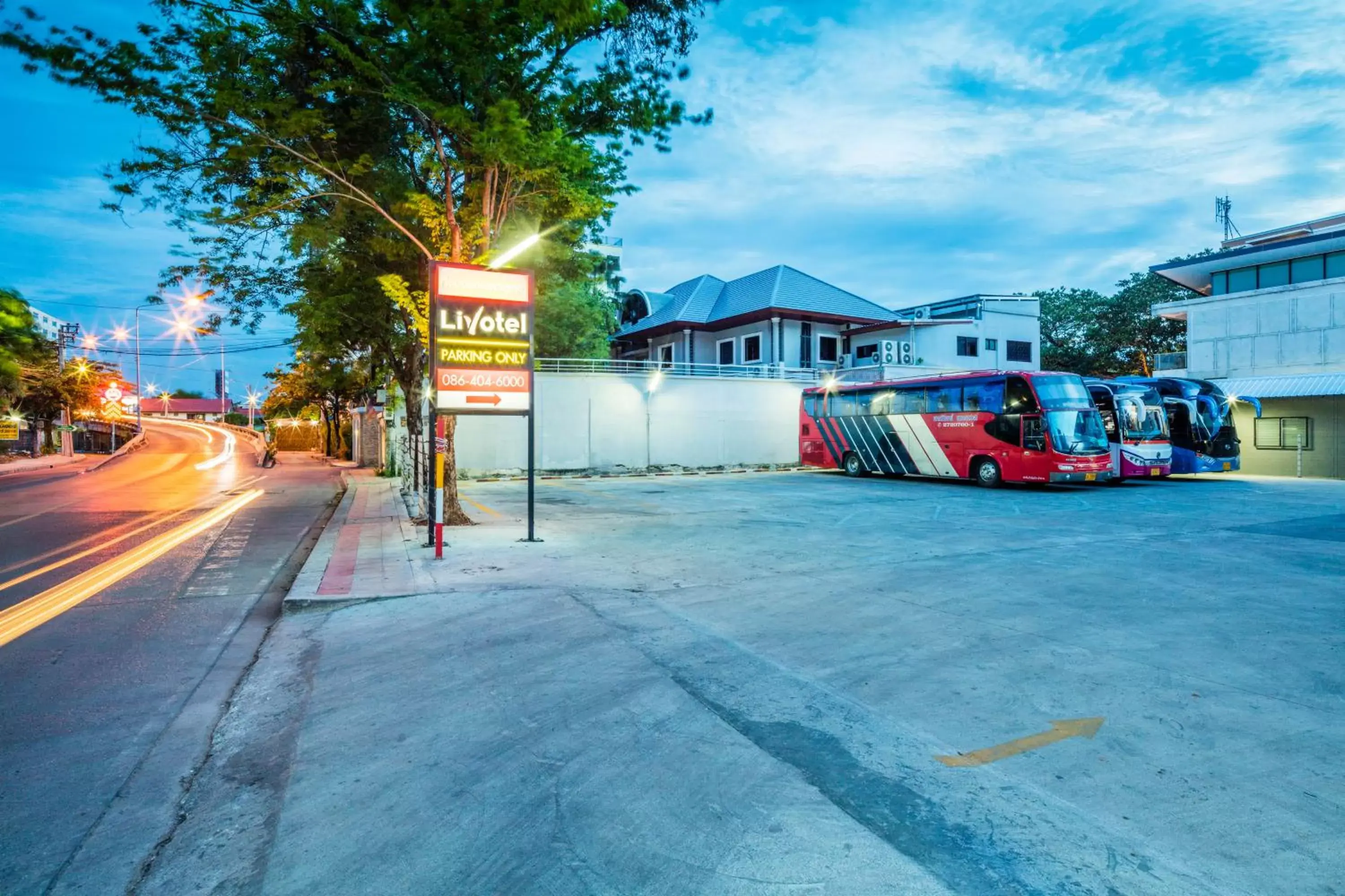 Area and facilities, Property Building in Livotel Hotel Lat Phrao Bangkok