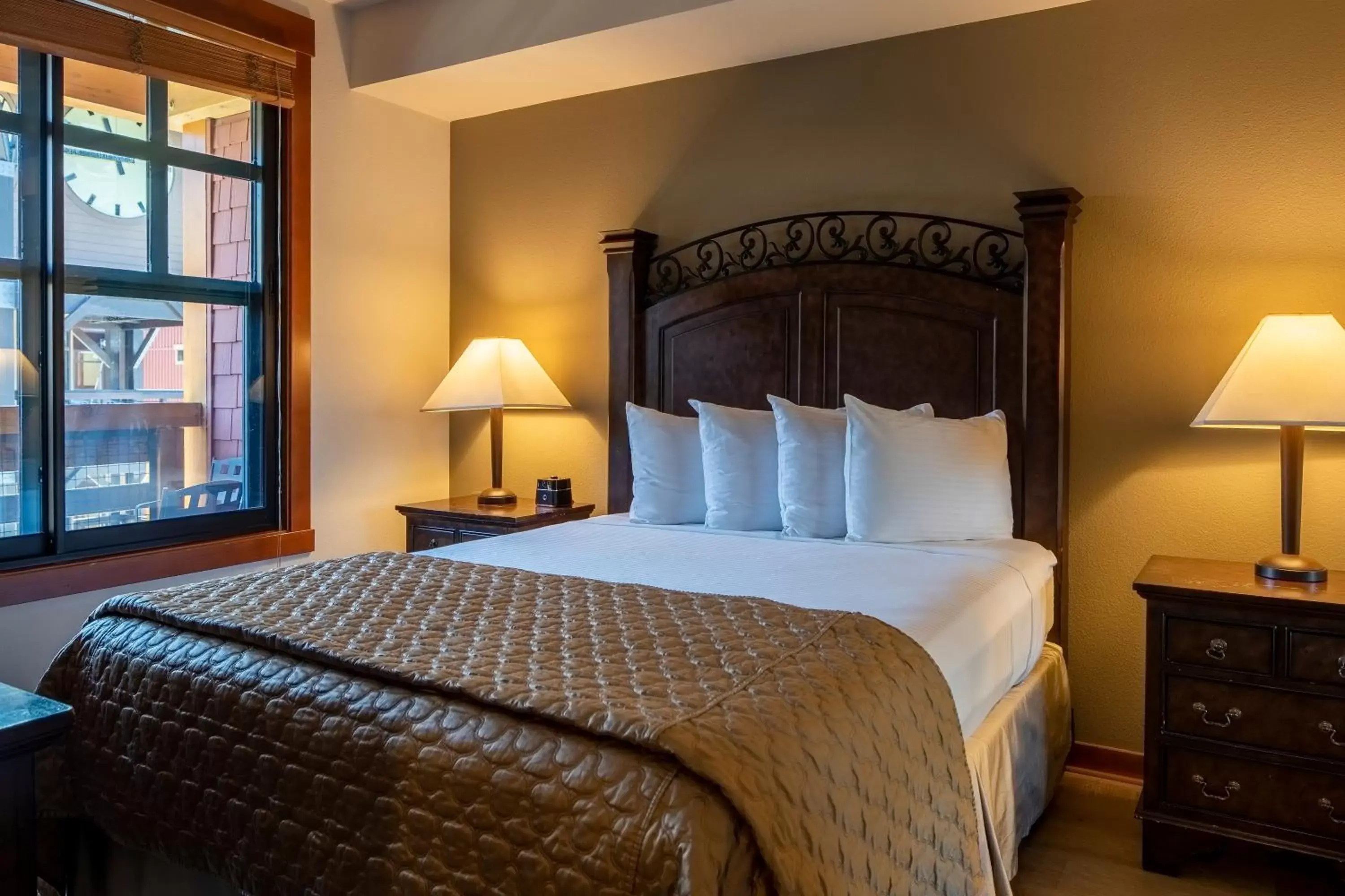 Two-Bedroom Condo in The Village Lodge Two-Bedroom Condo in The Village Lodge