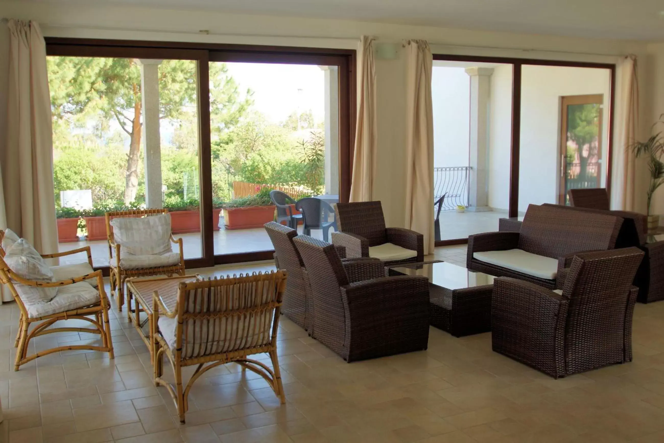 Lobby or reception, Seating Area in Hotel La Tartaruga Bianca