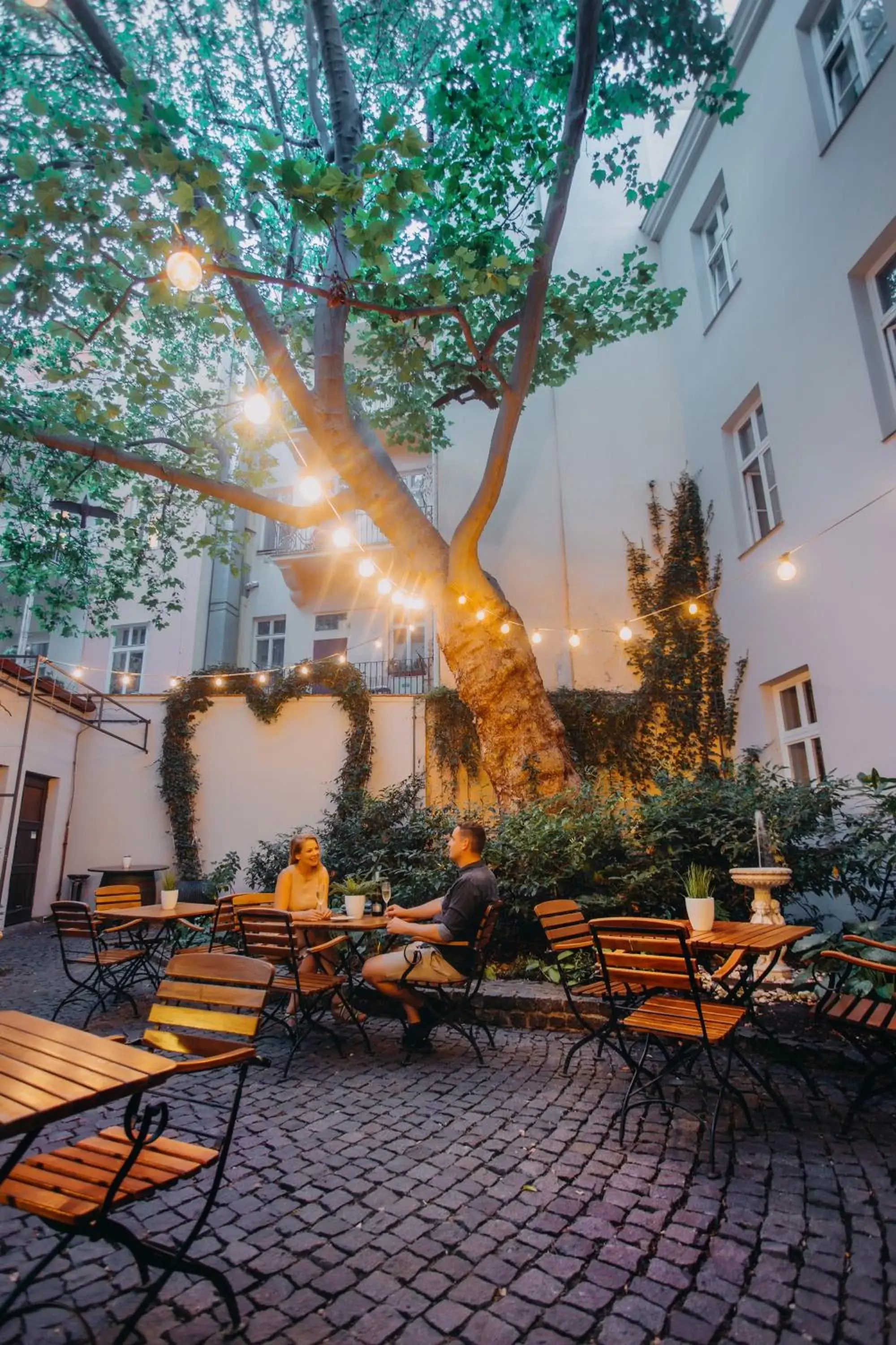 Garden, Restaurant/Places to Eat in Hotel Adler - Czech Leading Hotels