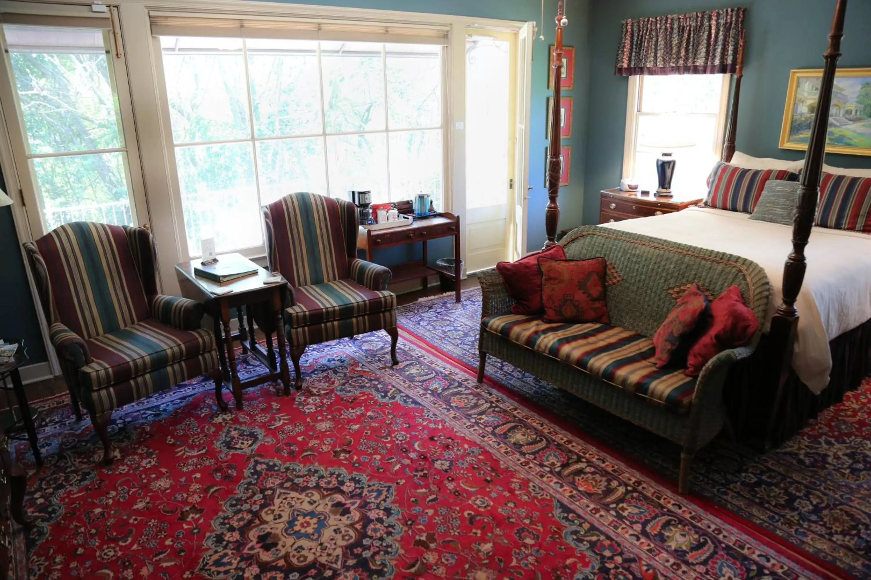 Seating Area in The Stockade Bed and Breakfast