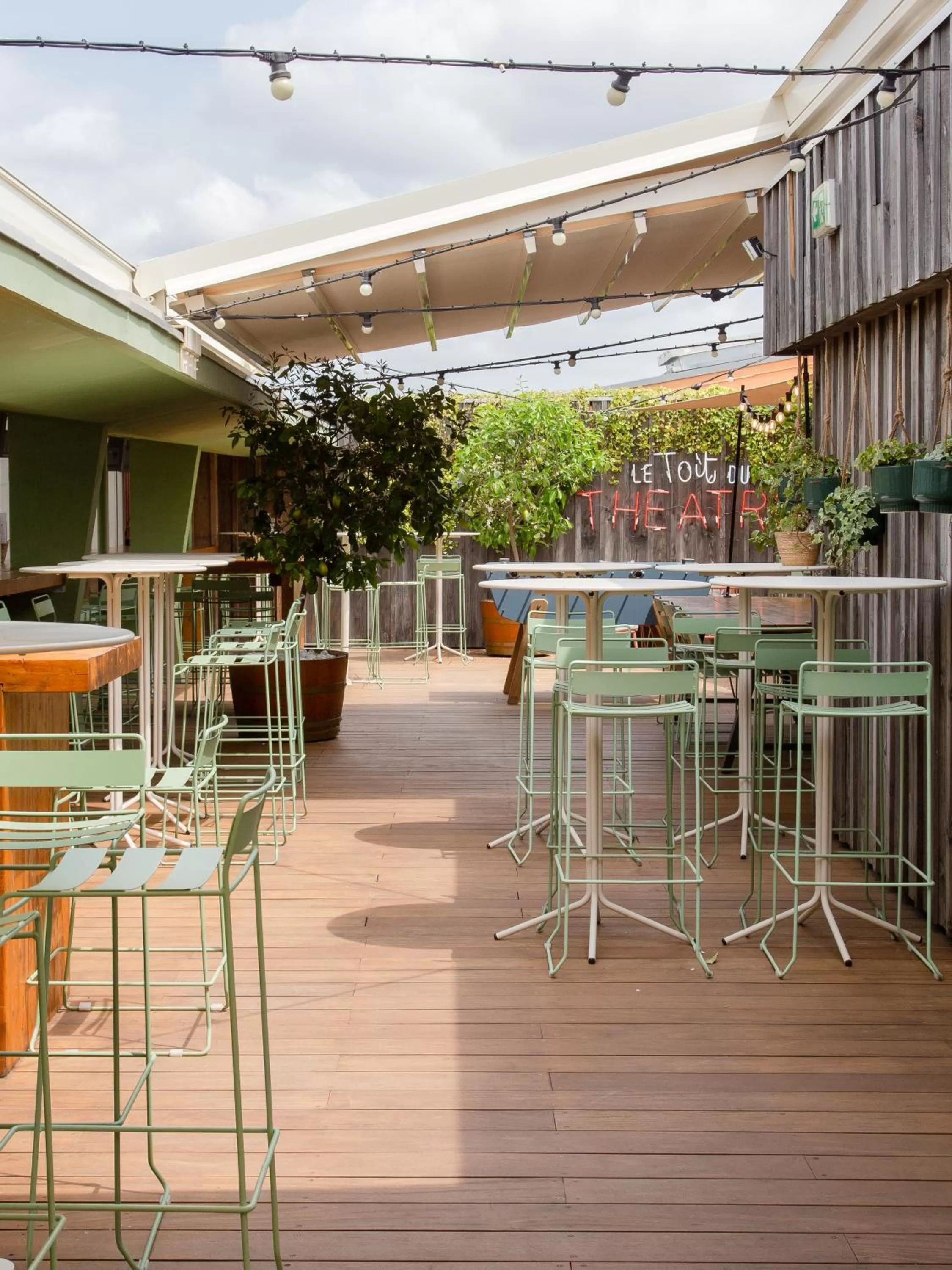 Restaurant/places to eat in ibis styles Albi Centre Le Theatro