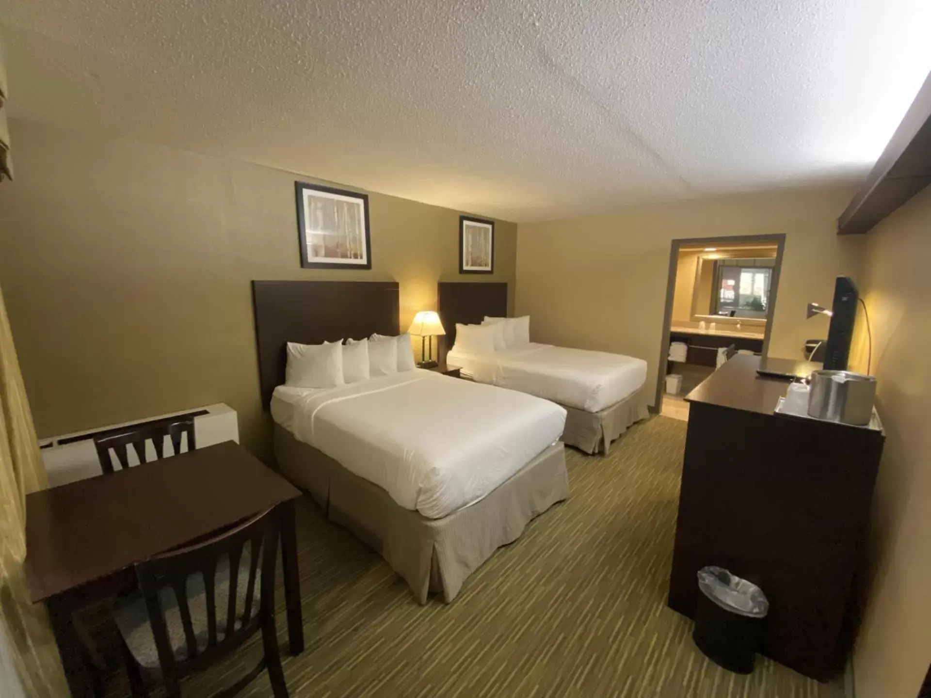 Quadruple Room in Wyndham Garden Ann Arbor