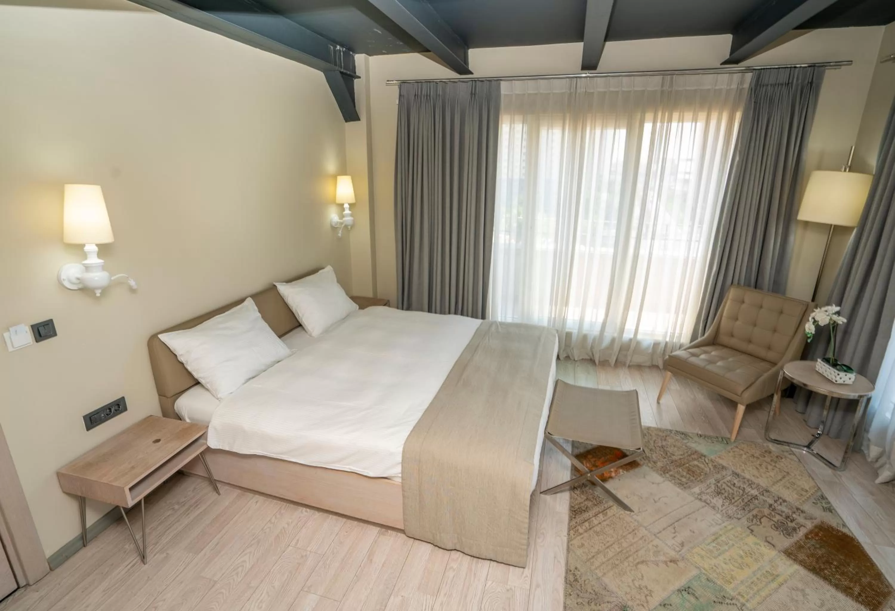 Balcony/Terrace, Bed in The Gate Ataşehir Finance Centre