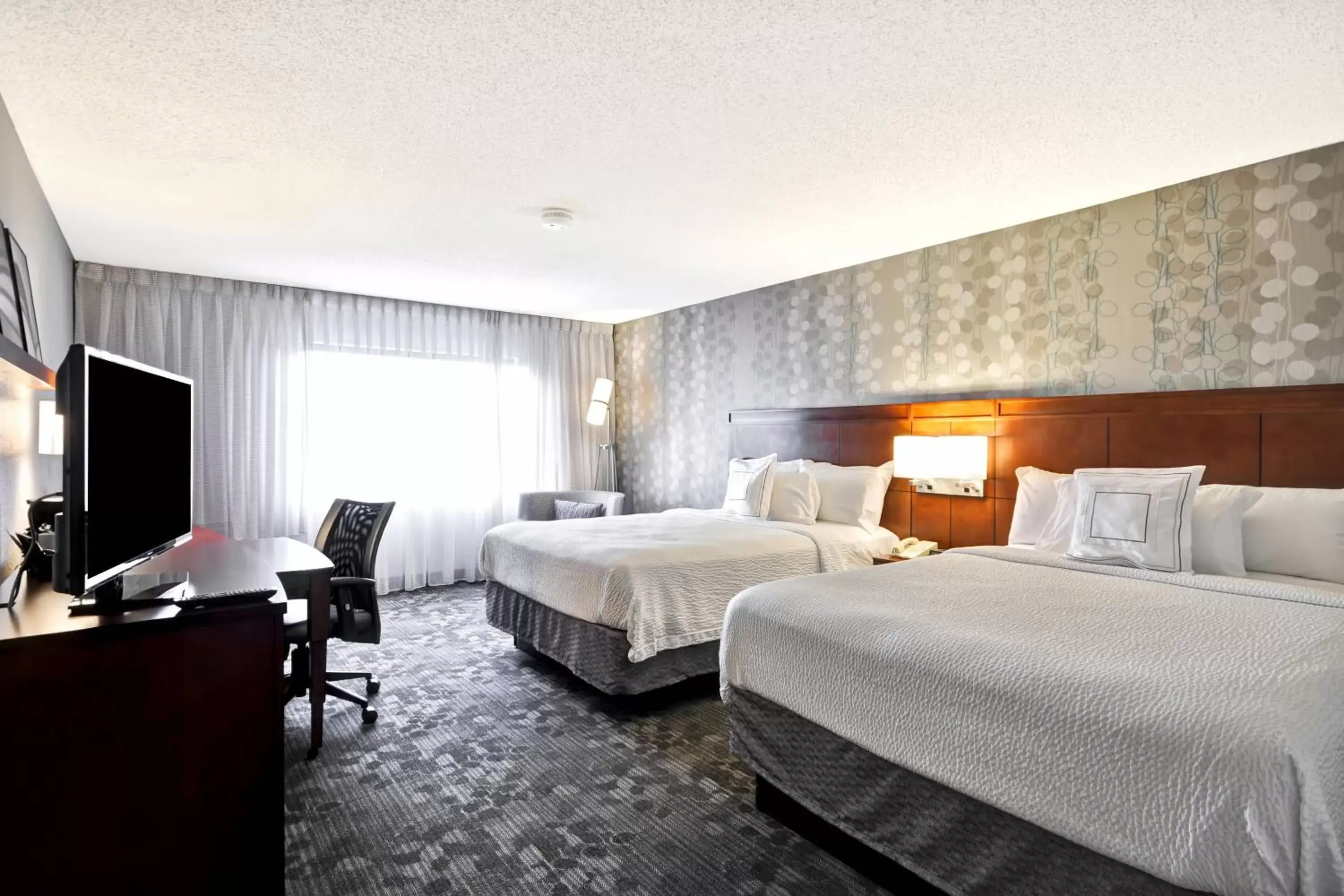 Photo of the whole room, Bed in Courtyard by Marriott Jacksonville Airport/ Northeast