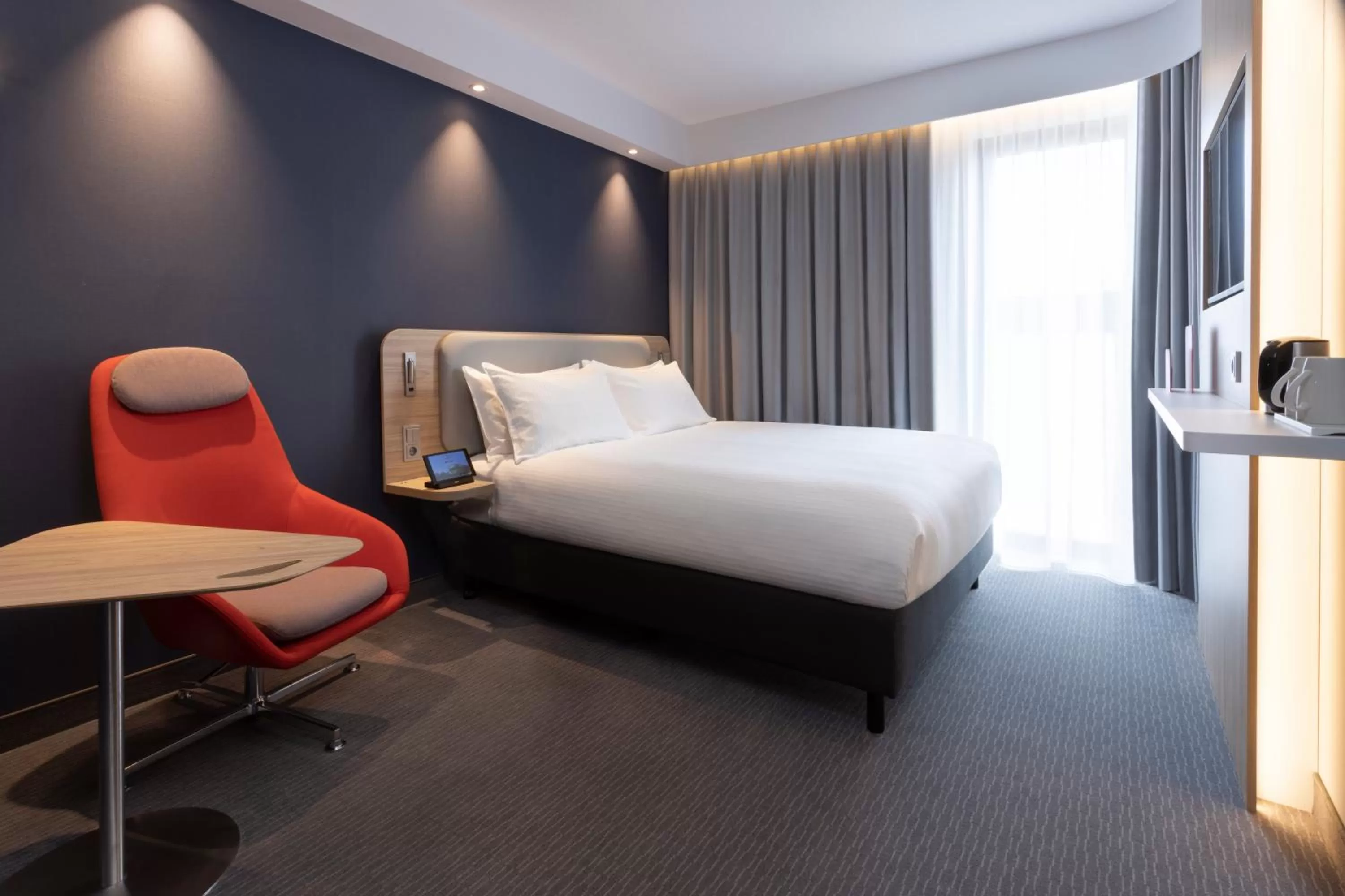 Bedroom, Bed in Holiday Inn Express & Suites - Deventer by IHG