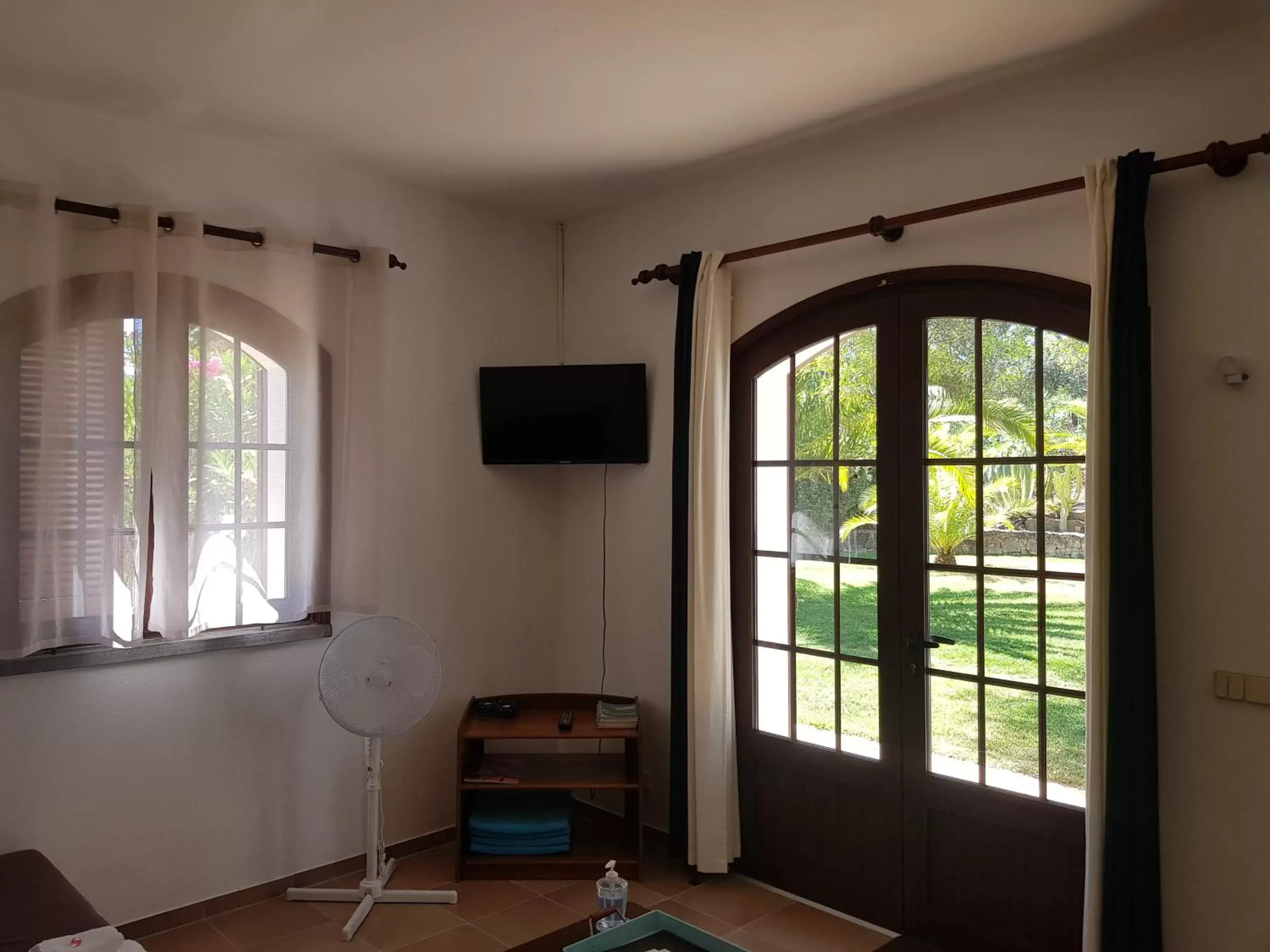 Seating Area in Monte-Bougainvillea