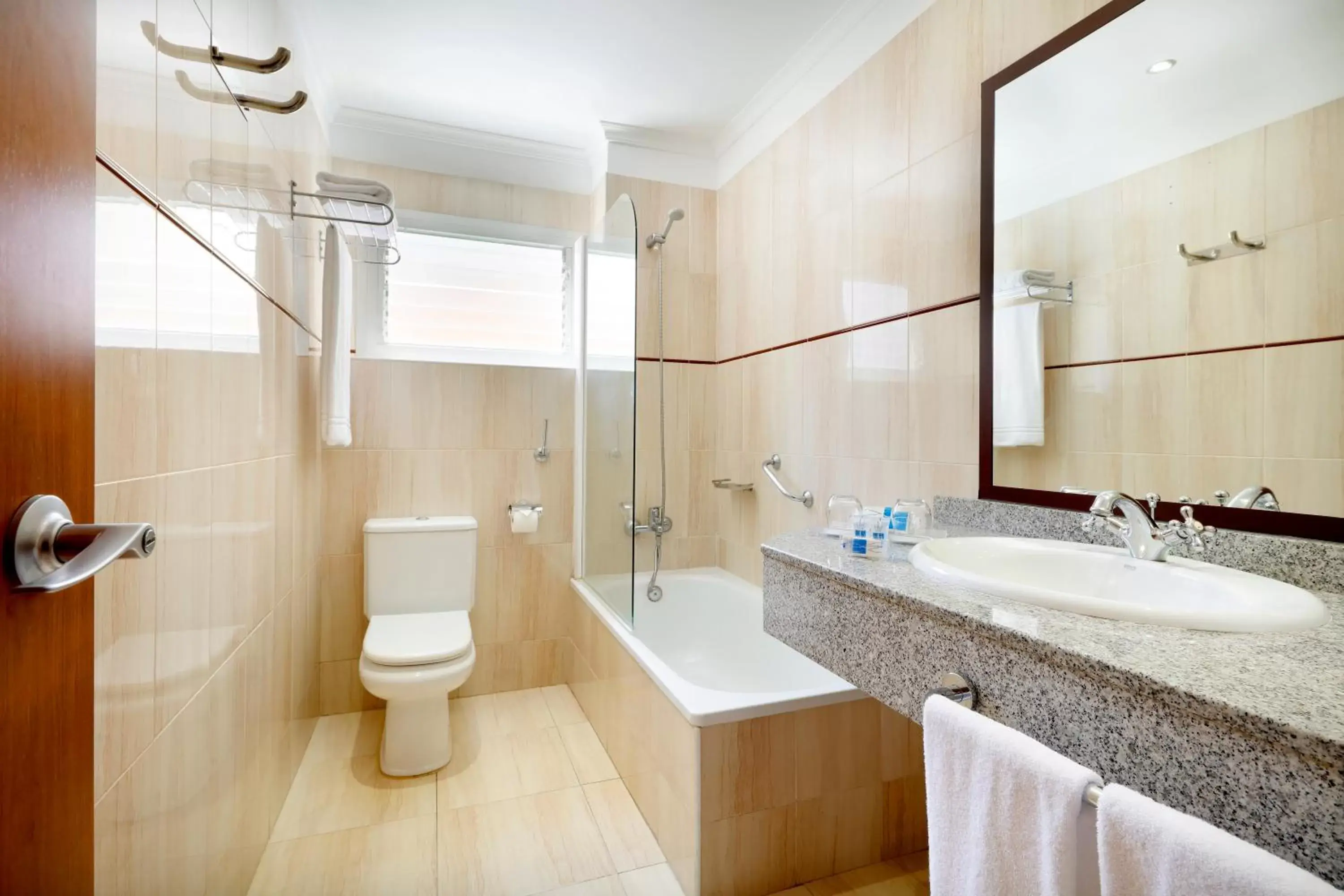 Bathroom in Crisol Alisios Canteras