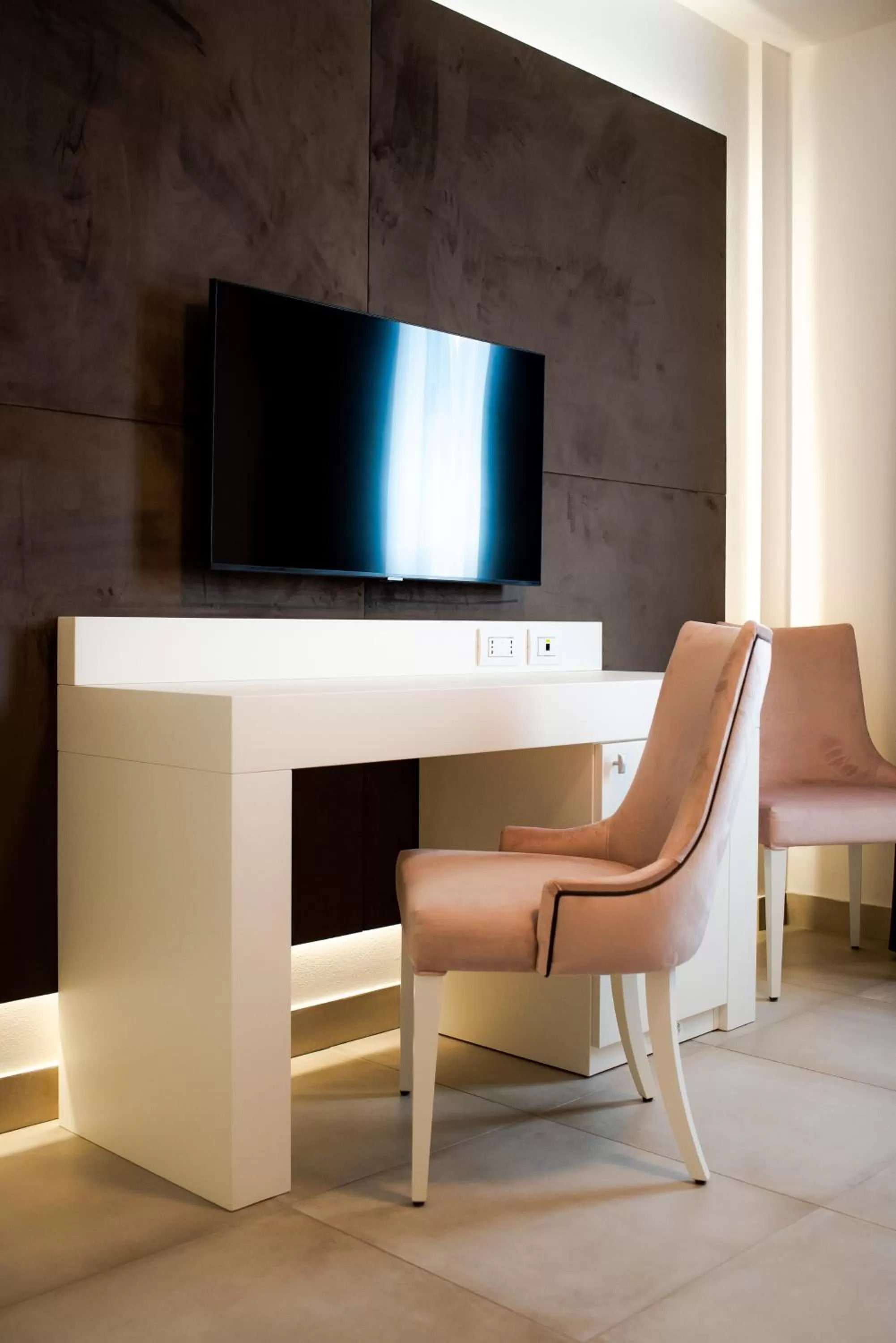 TV and multimedia in M2 Hotel