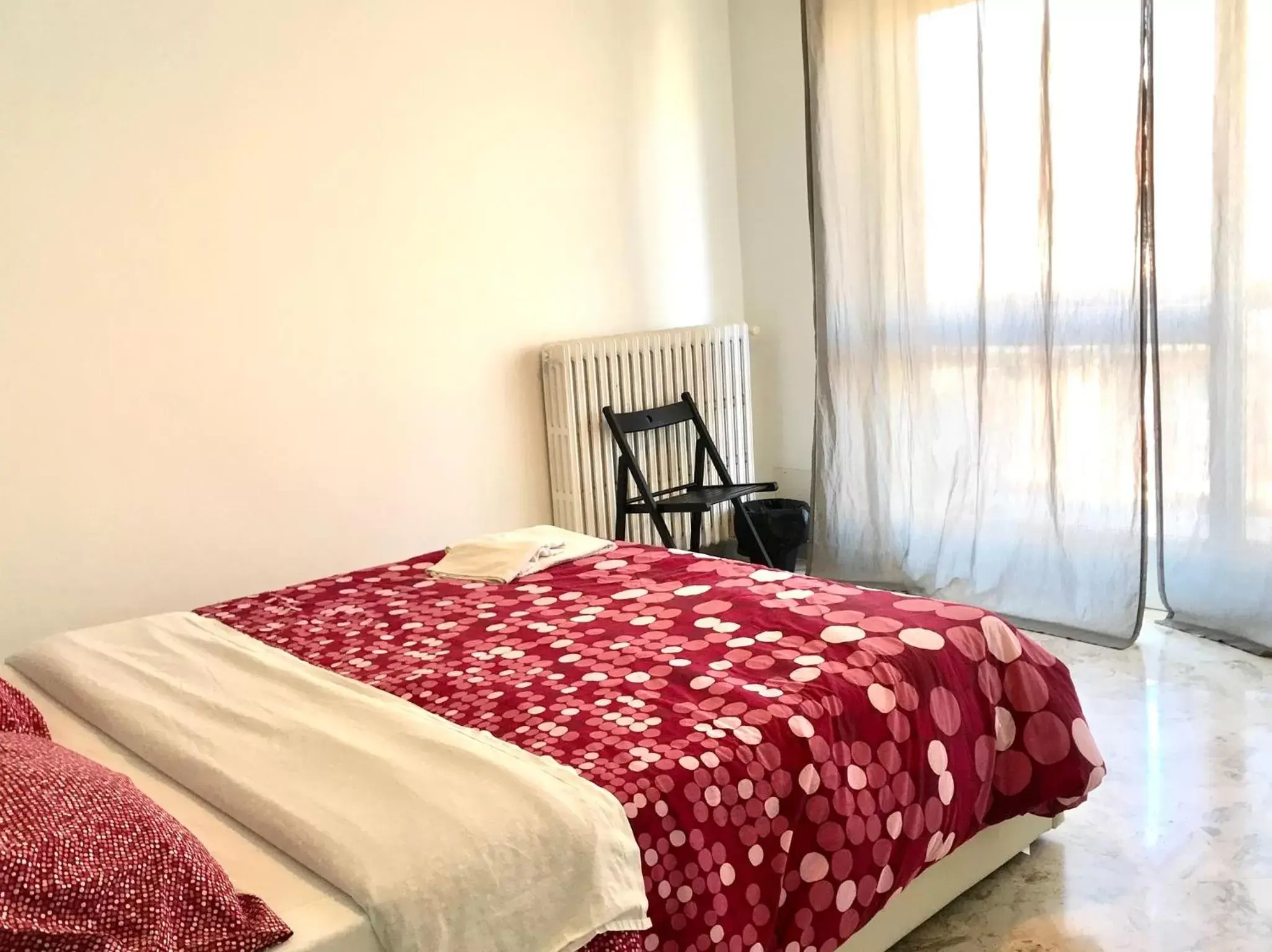 Bed in ROOM 110 BARI -guesthouse-