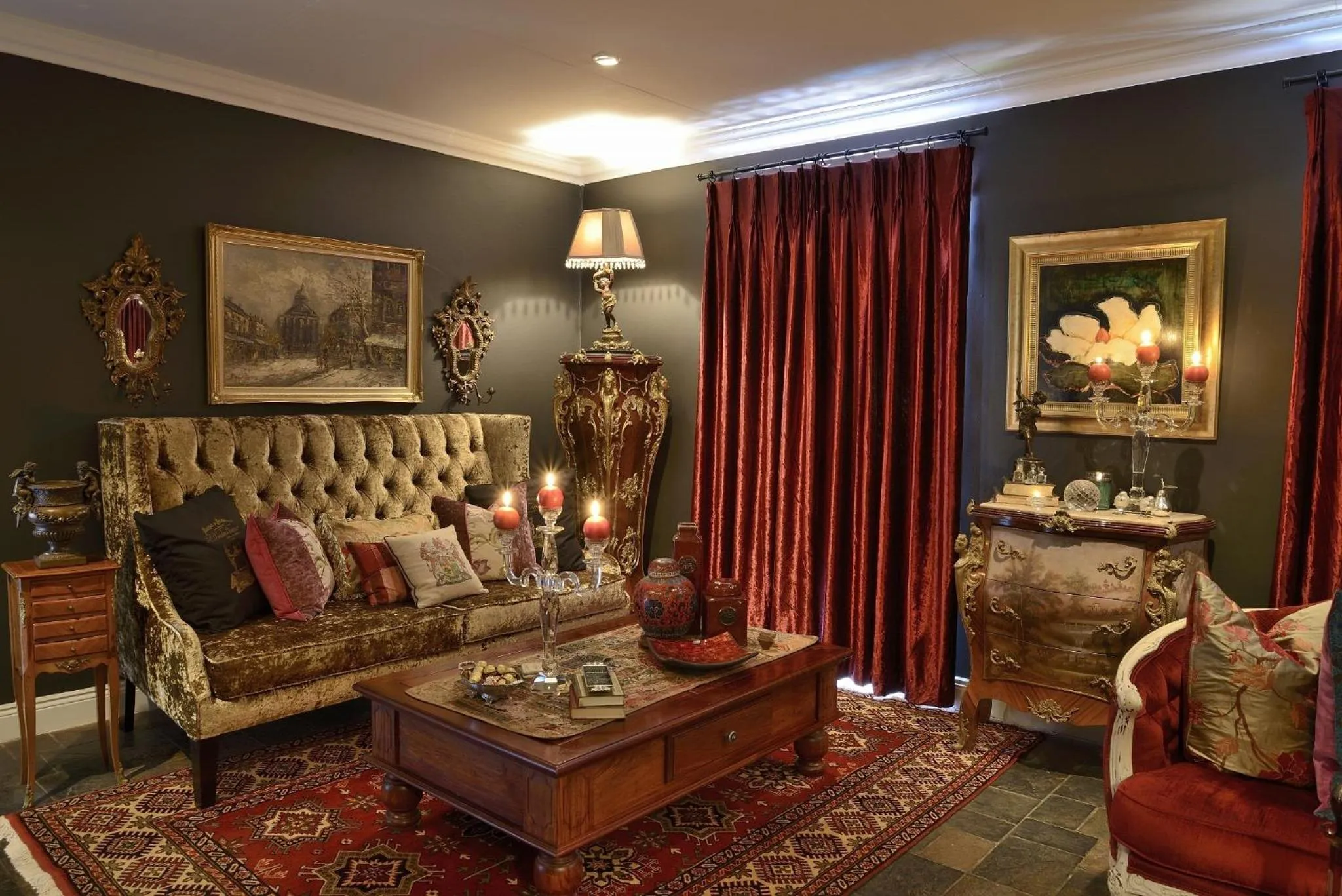 Living room in Duke & Duchess Boutique Hotel