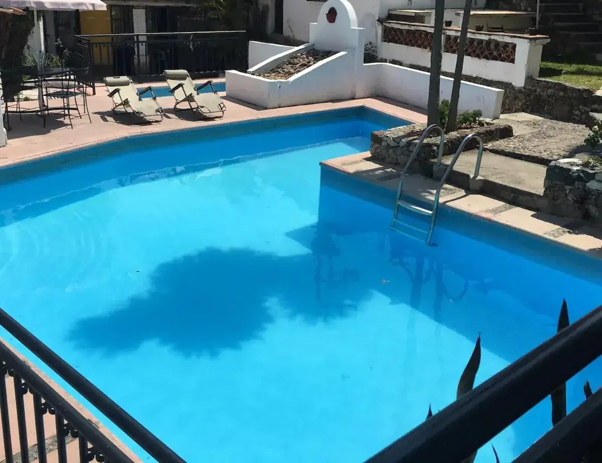 Property building, Swimming Pool in Real de San Diego