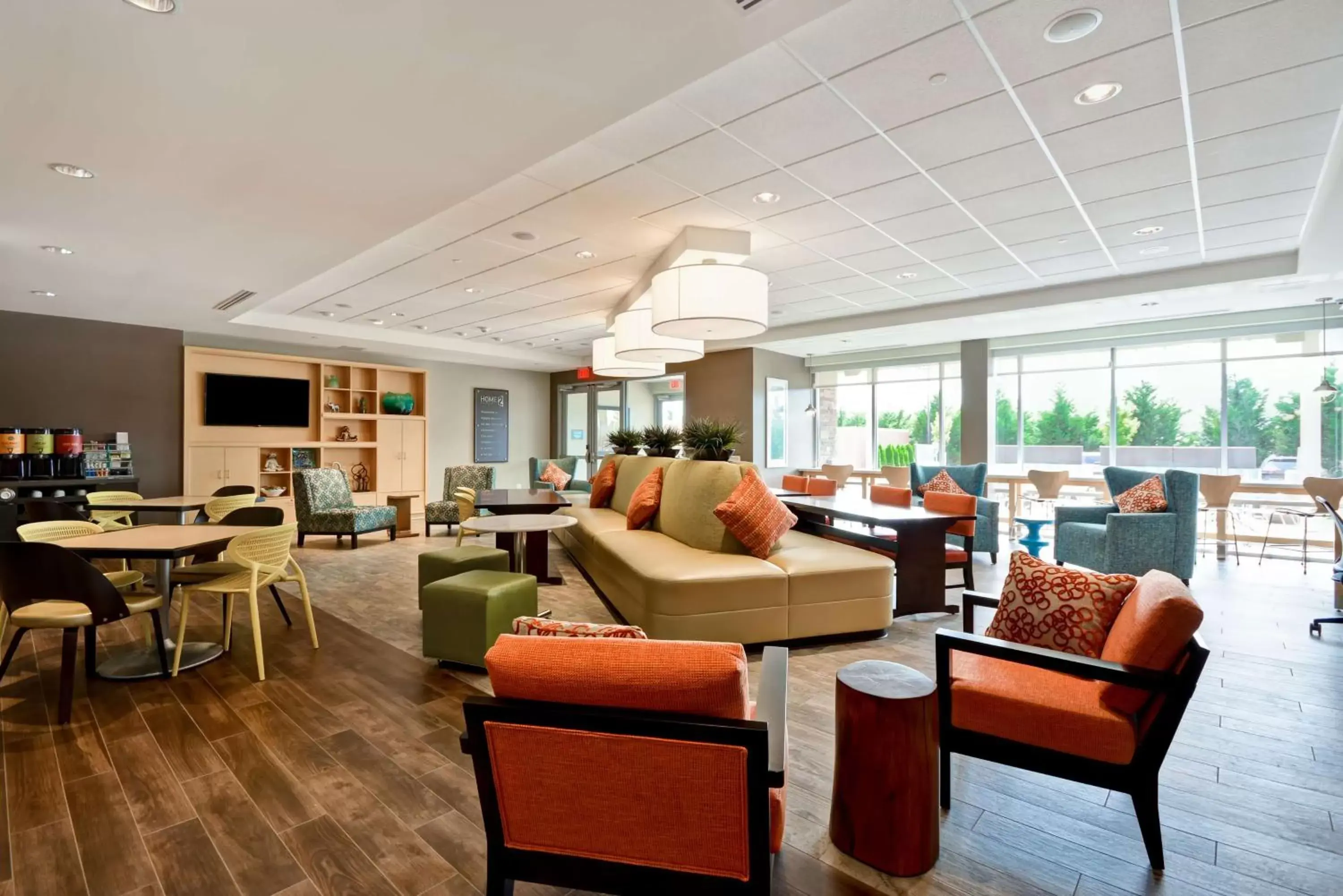 Lobby or reception in Home2 Suites By Hilton Charles Town