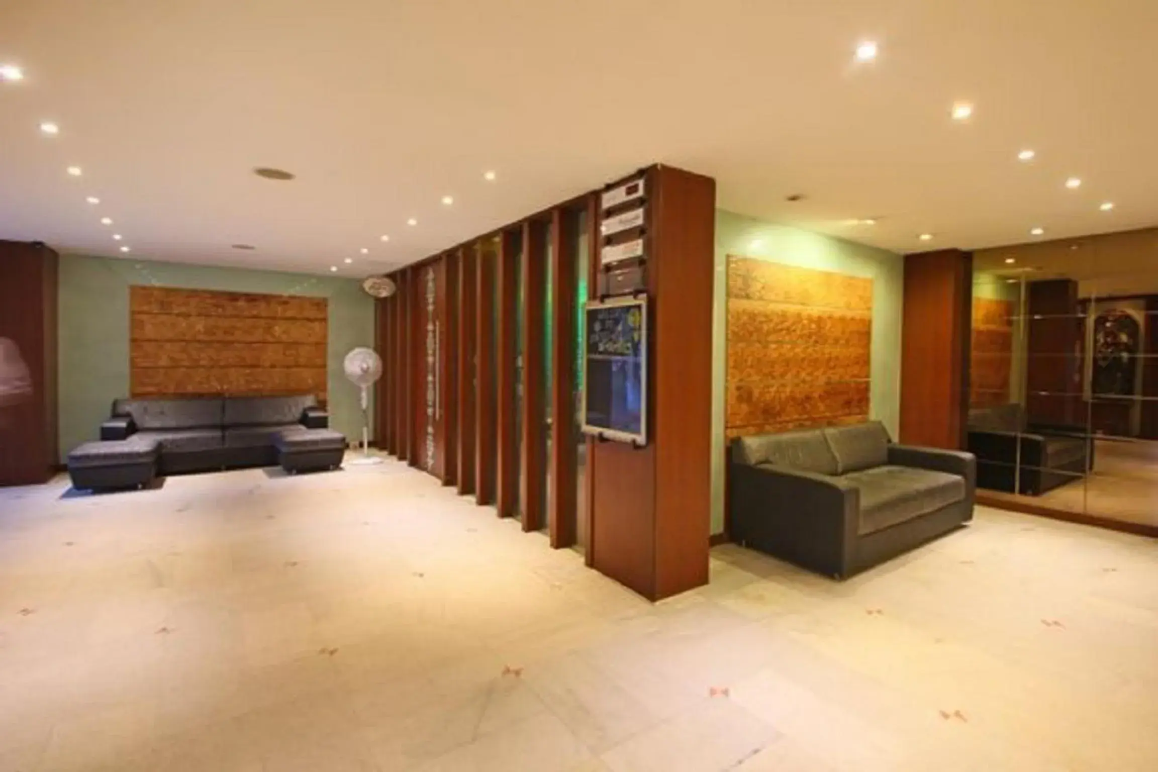 Lobby or reception, Lobby/Reception in Hotel Roopa
