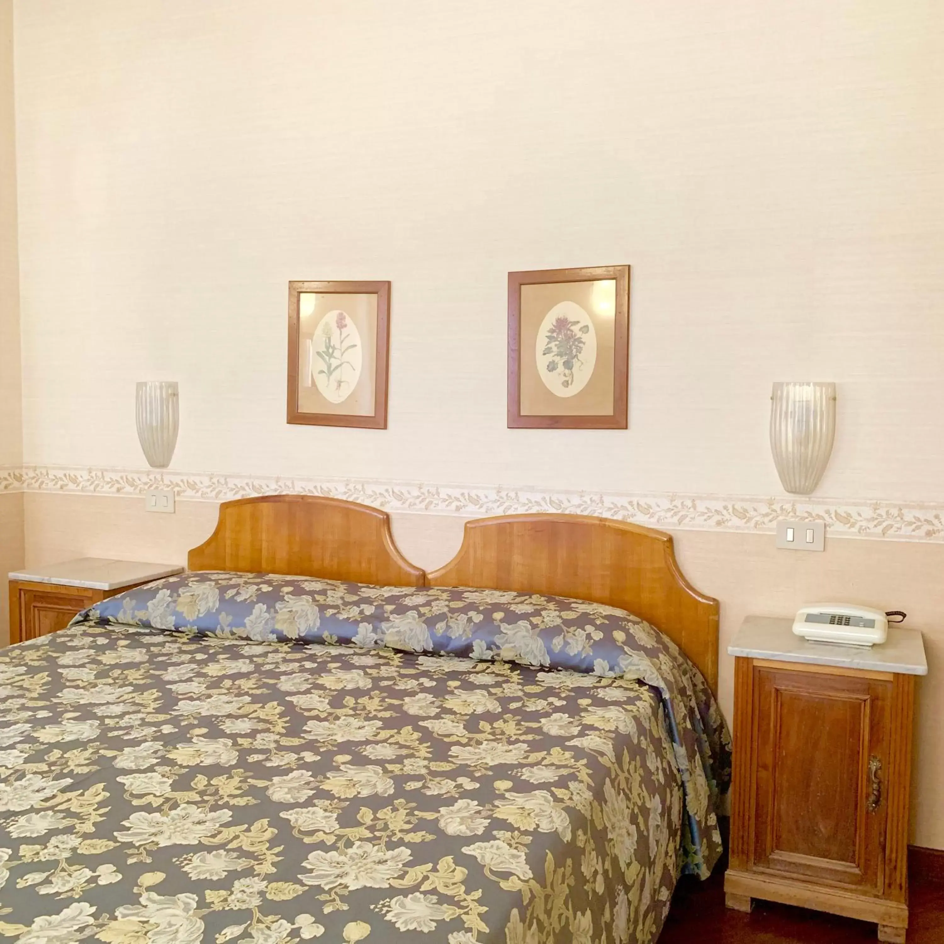 Bed in Hotel La Calcina