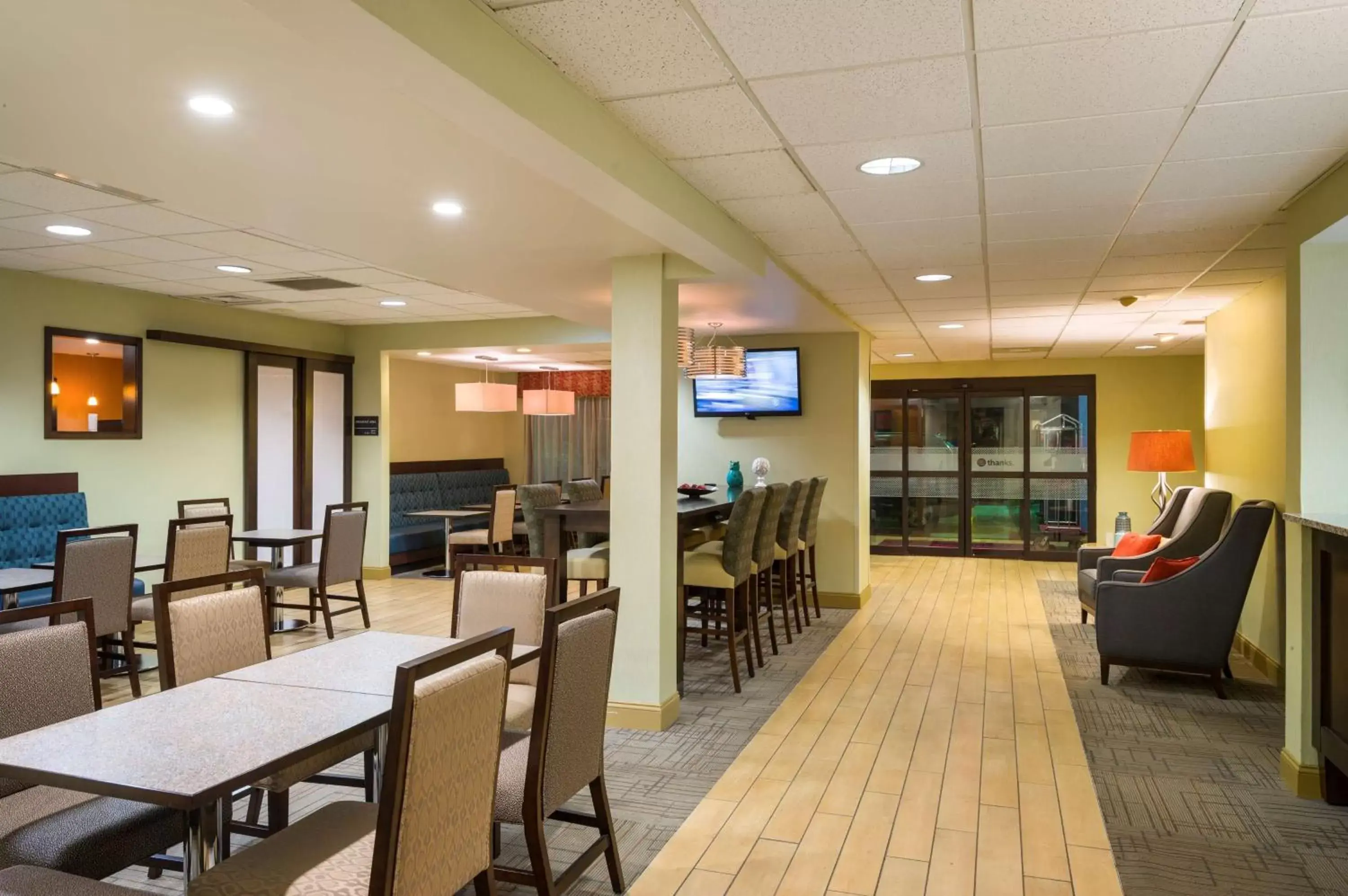 Dining area, Restaurant/Places to Eat in Hampton Inn Danville