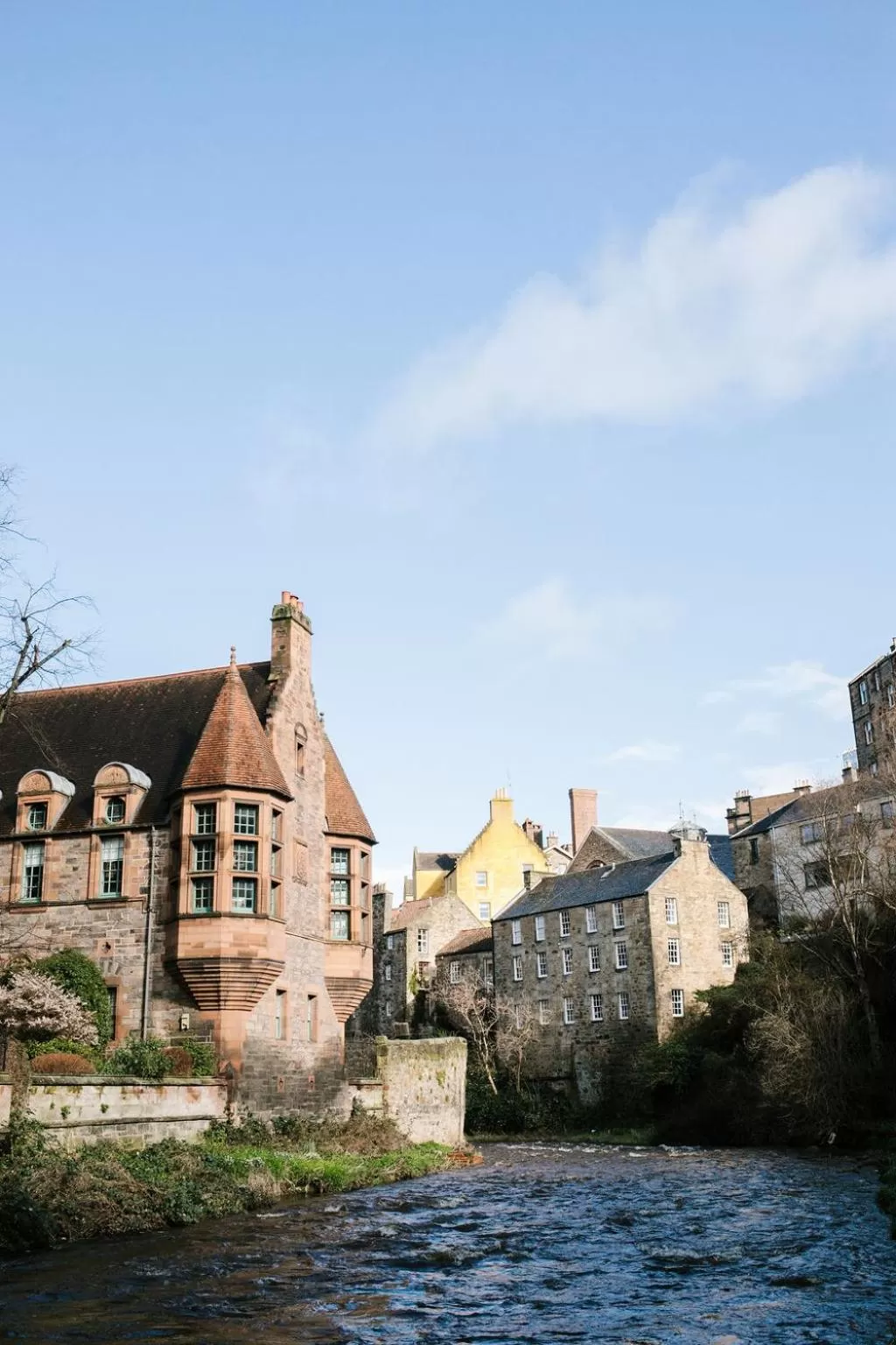 Nearby landmark in Nira Caledonia