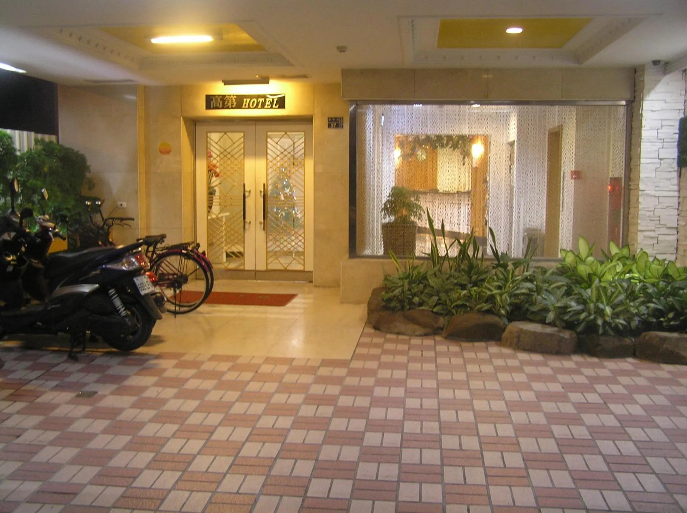 Property building in 高第商旅 Gaudi Hotel