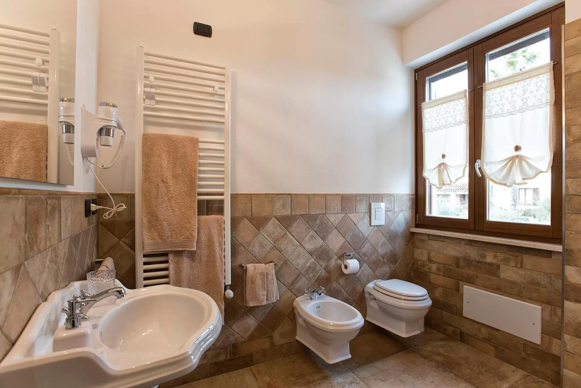 Shower in Villa Malvasio Pool and Jacuzzi Room Sassari