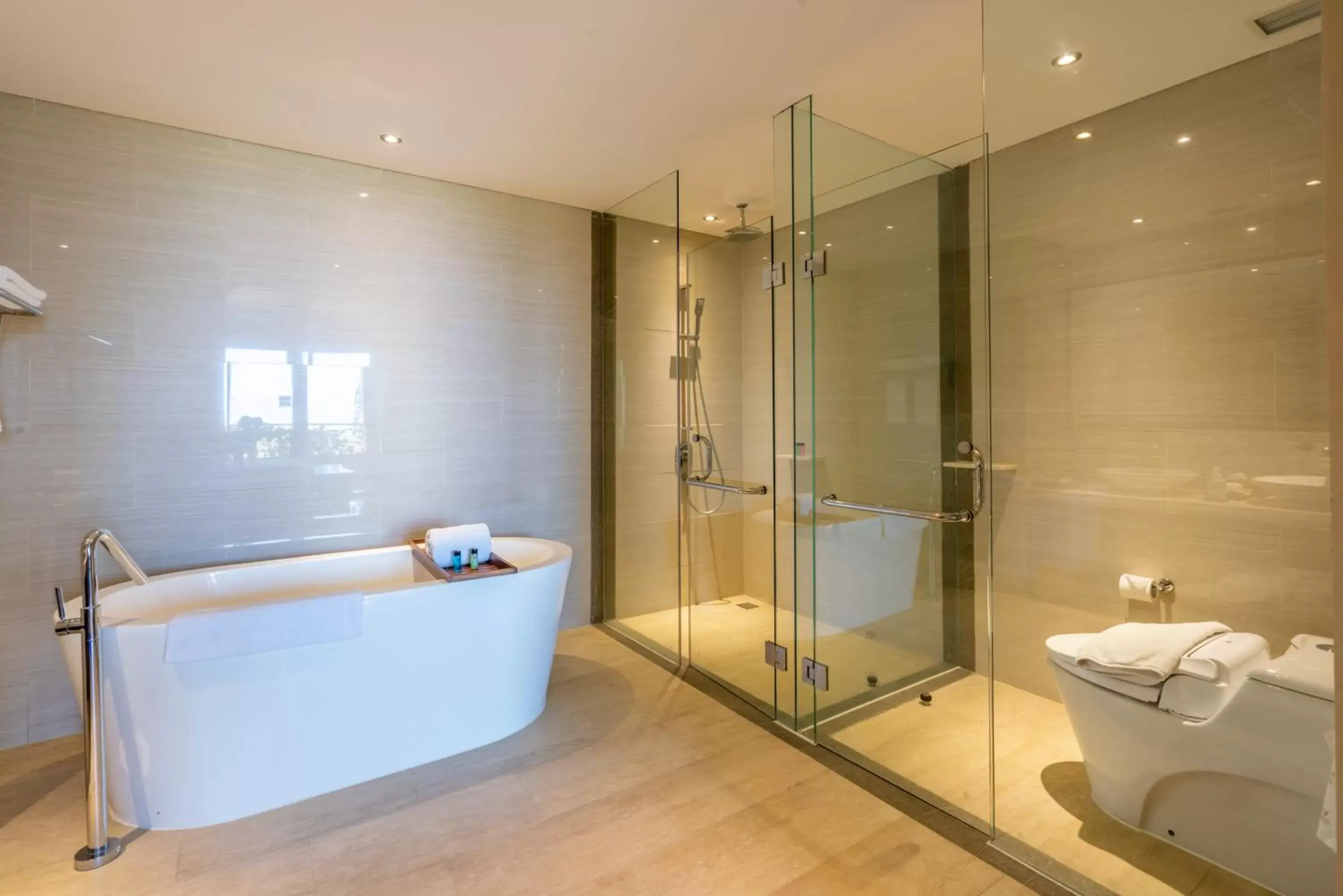 Shower, Bathroom in Vouk Hotel and Suites