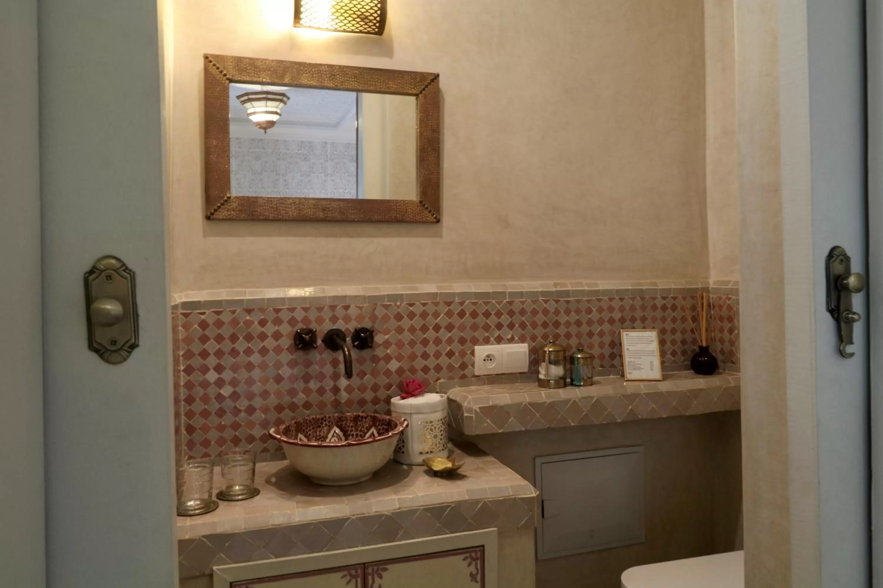 Bathroom in Riad Beata Bed & Breakfast