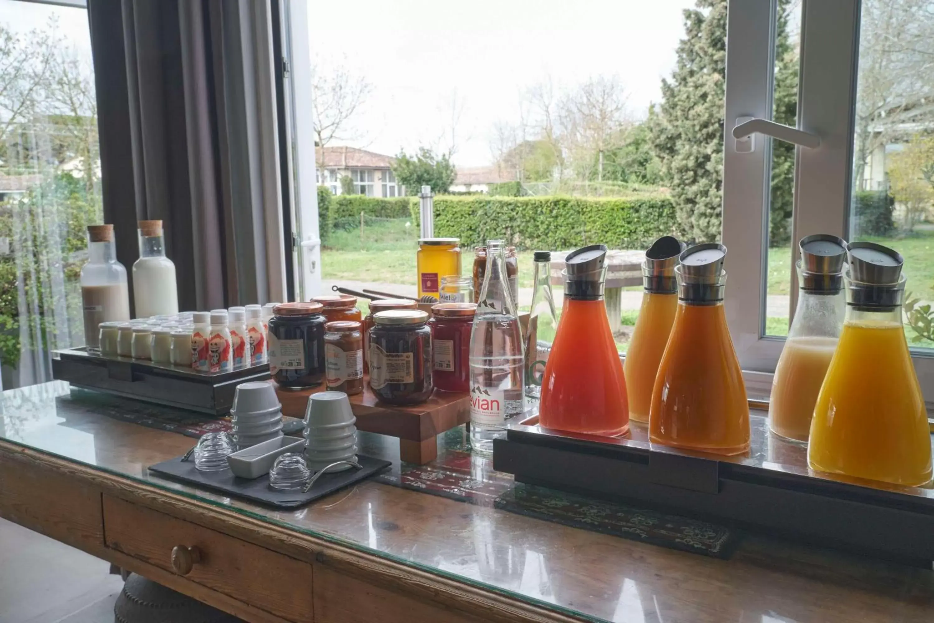 Breakfast in Best Western Plus Le Canard sur le Toit Breakfast in Best Western Plus Le Canard sur le Toit