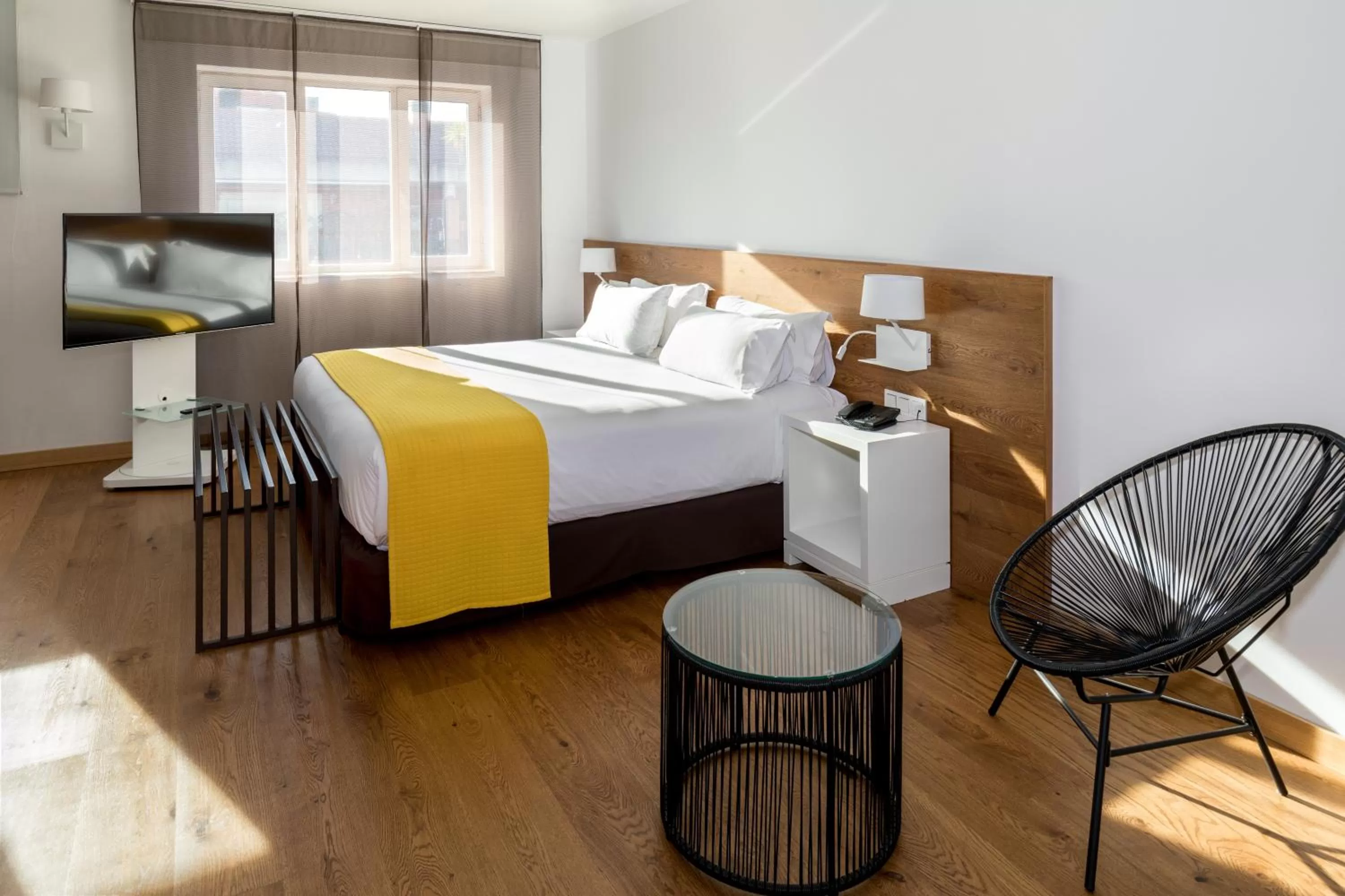 Photo of the whole room, Bed in Rafaelhoteles Atocha