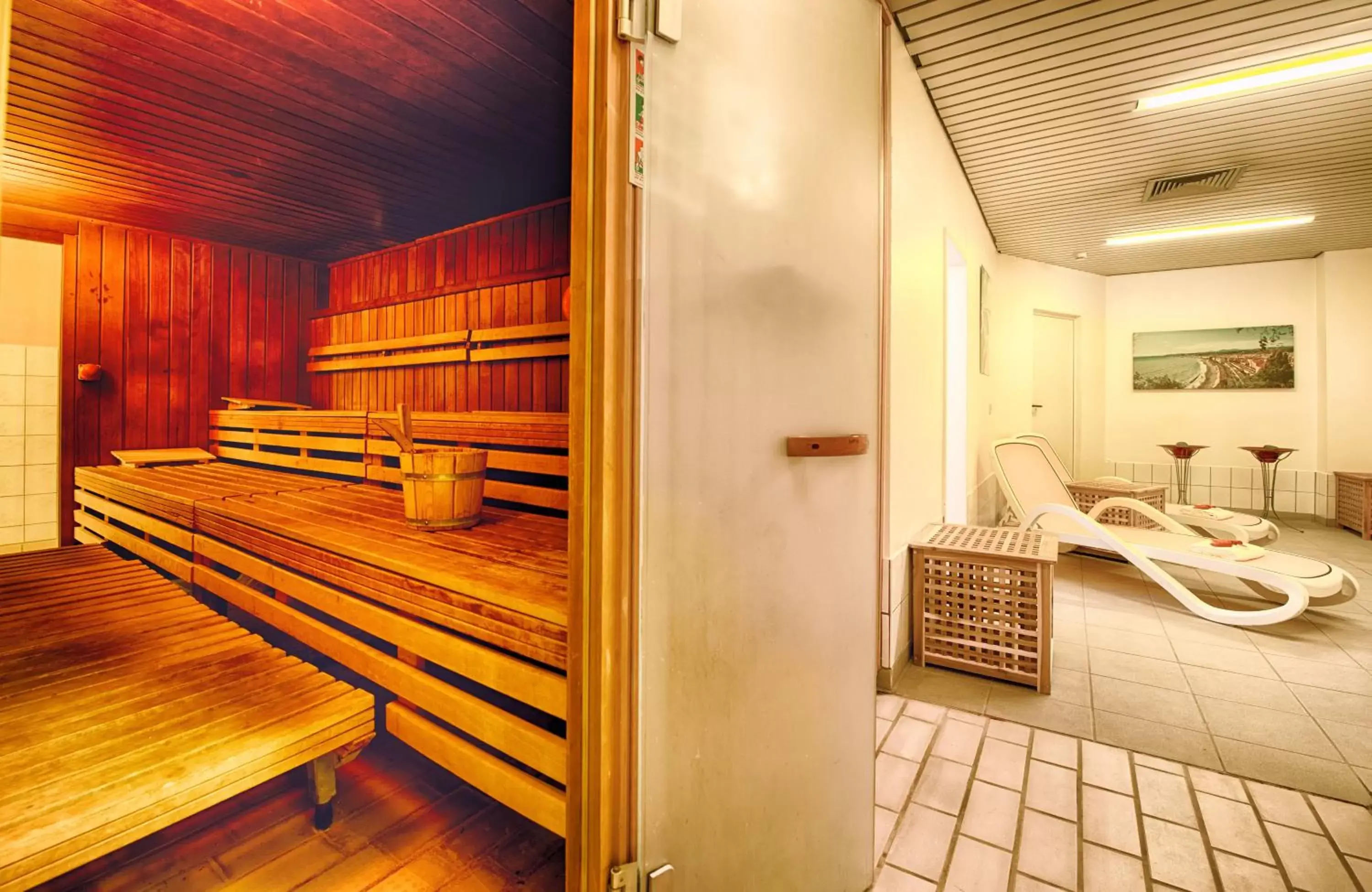 Sauna in Leonardo Hotel Hamburg Stillhorn