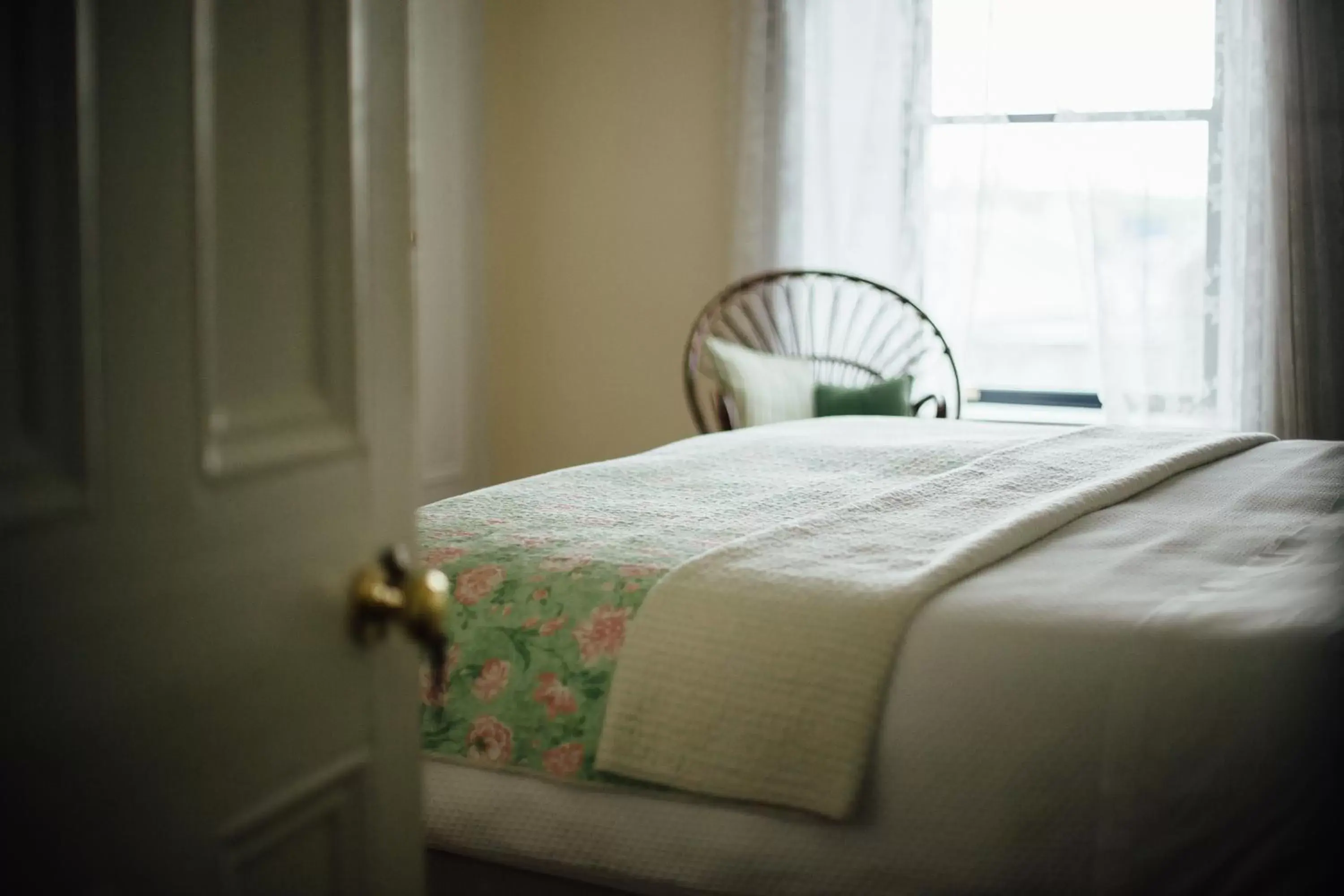 Bed in Tom Blake House