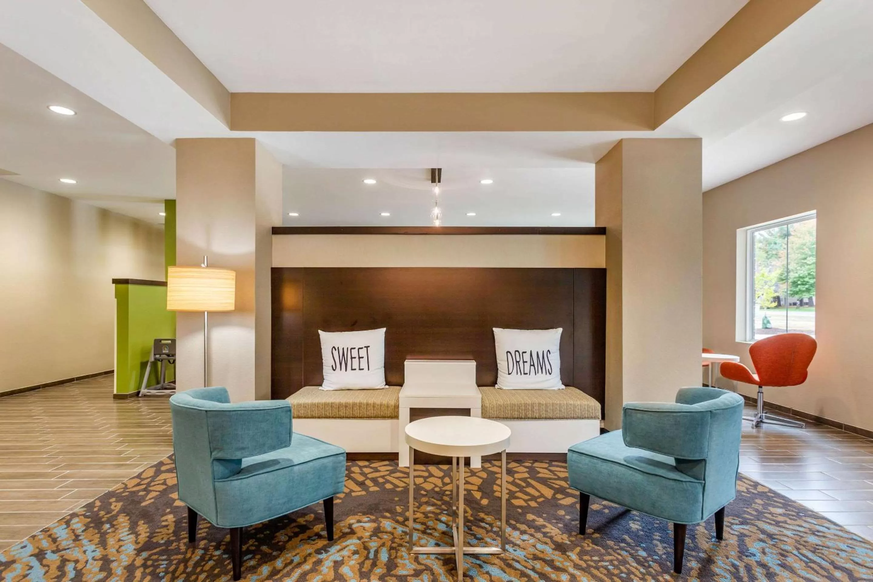 Lobby or reception in Sleep Inn & Suites Gallatin - Nashville Metro