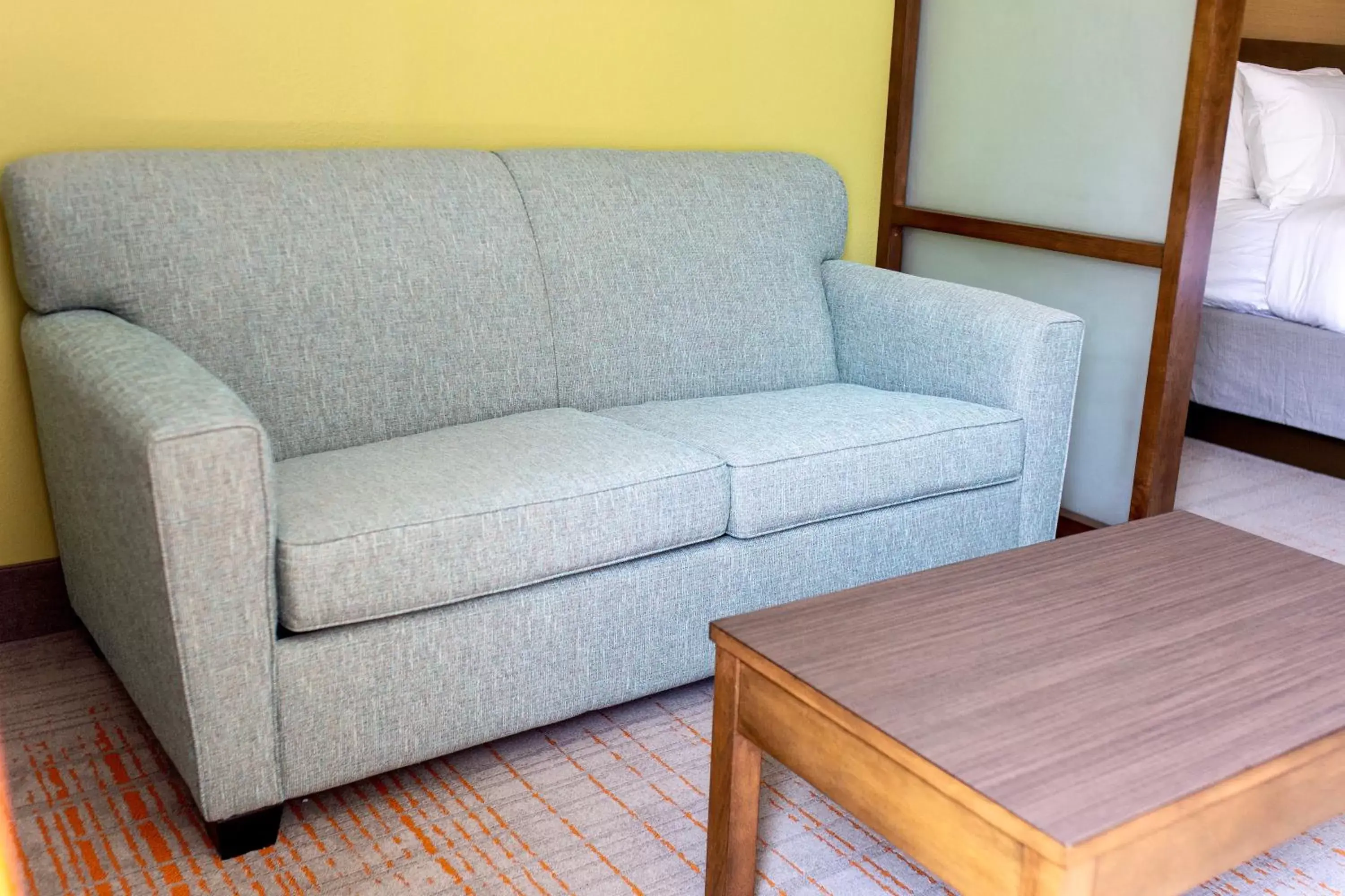 Seating Area in Best Western Niceville - Eglin AFB Hotel