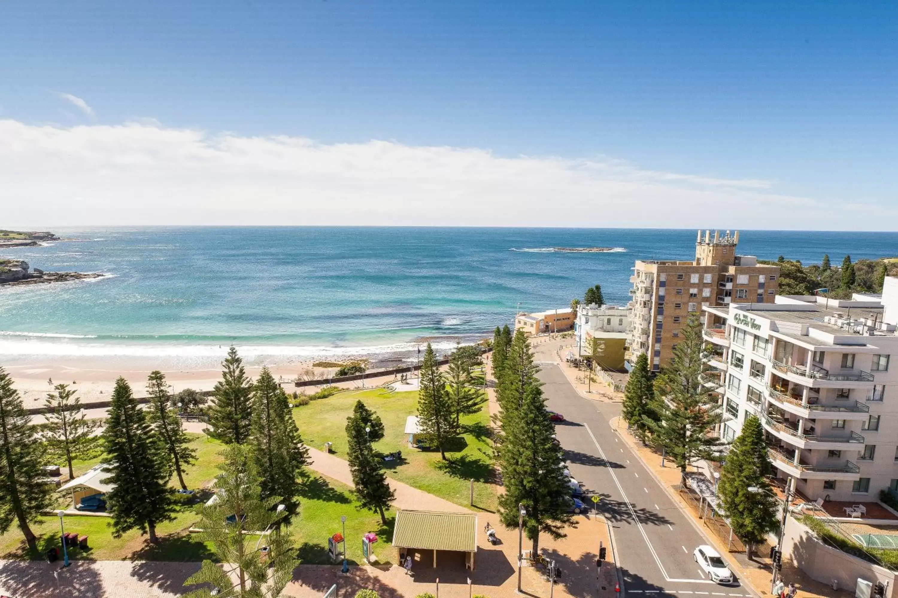 Photo of the whole room, Bird's-eye View in Crowne Plaza Sydney Coogee Beach, an IHG Hotel