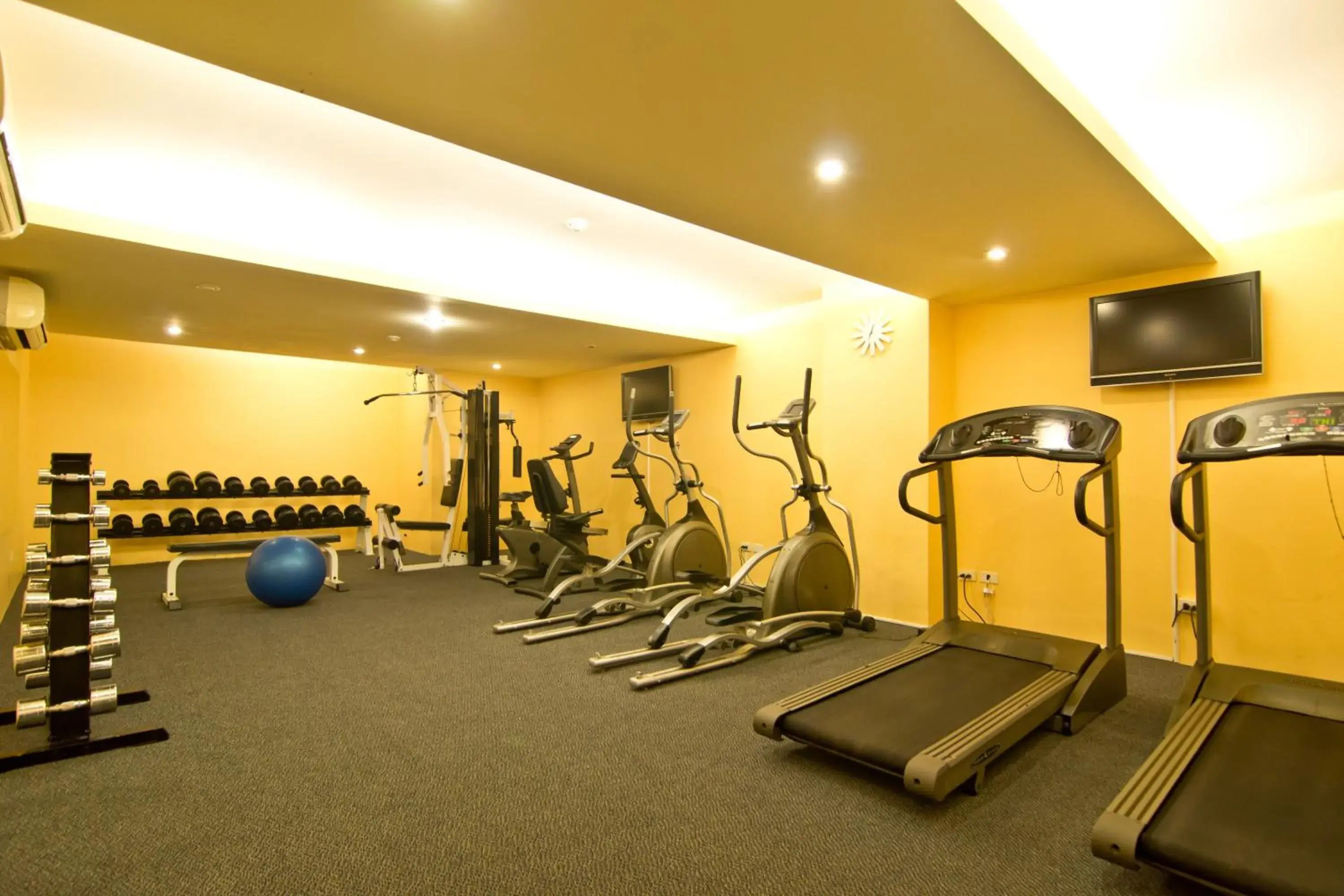 Fitness centre/facilities, Fitness Center/Facilities in Best Bella Pattaya