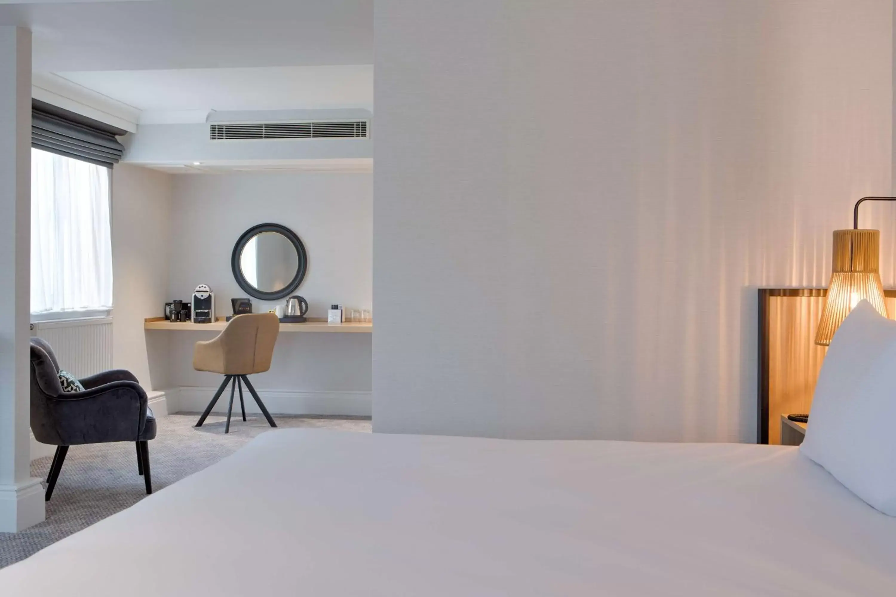 Bedroom, Bed in DoubleTree by Hilton London Elstree
