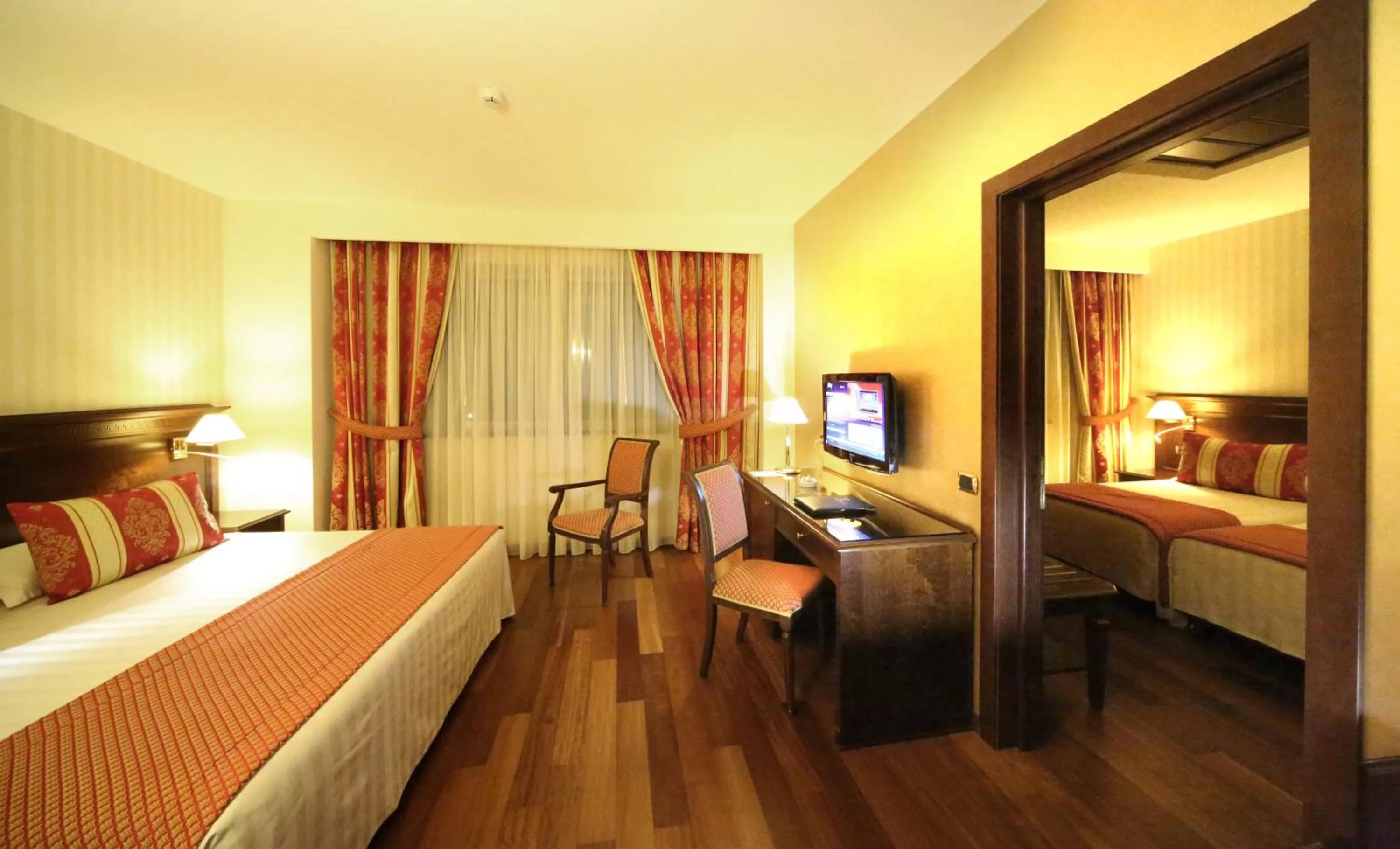 Photo of the whole room, Bed in Hotel Calissano
