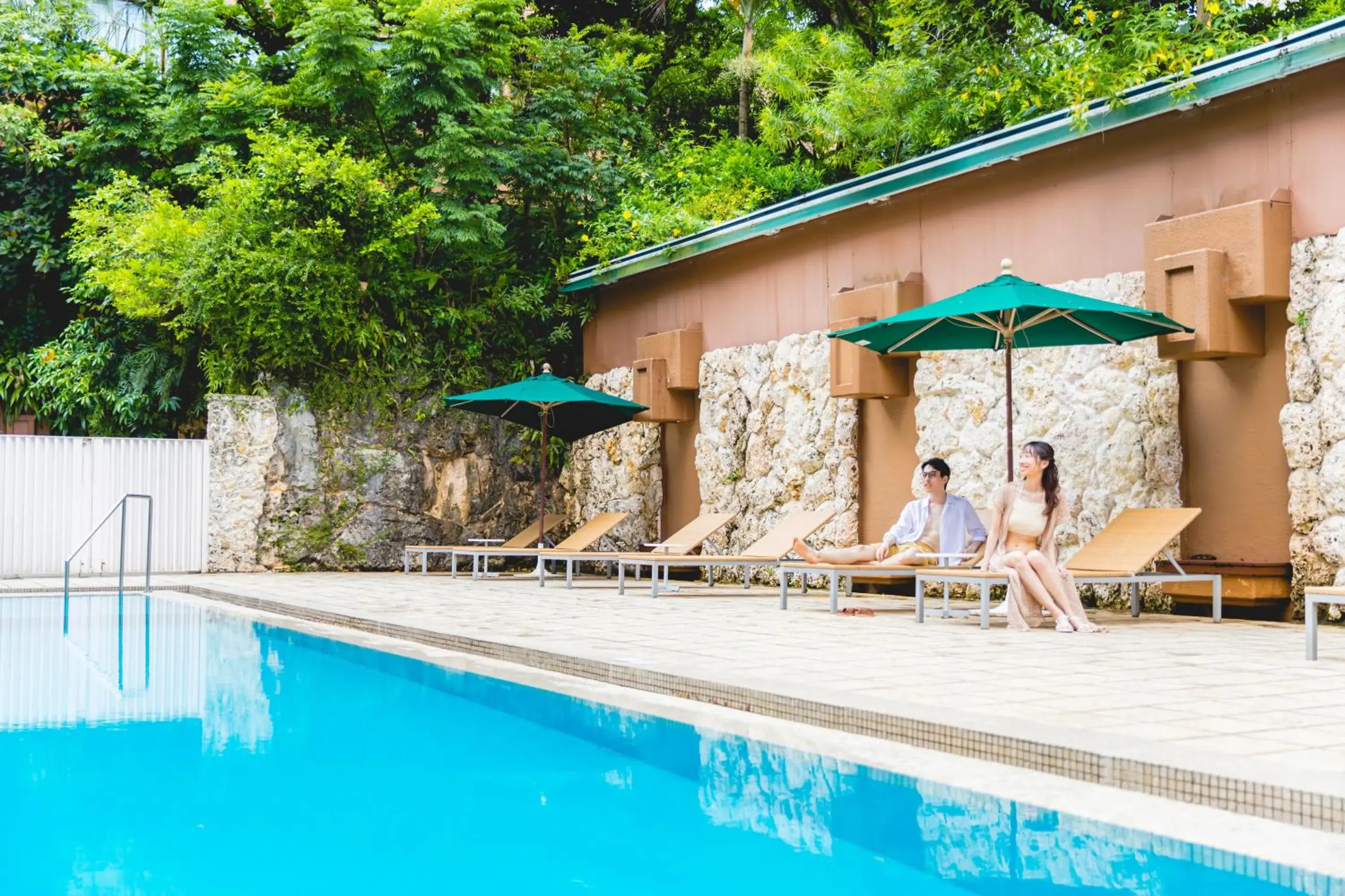 Swimming Pool in Okinawa Harborview Hotel