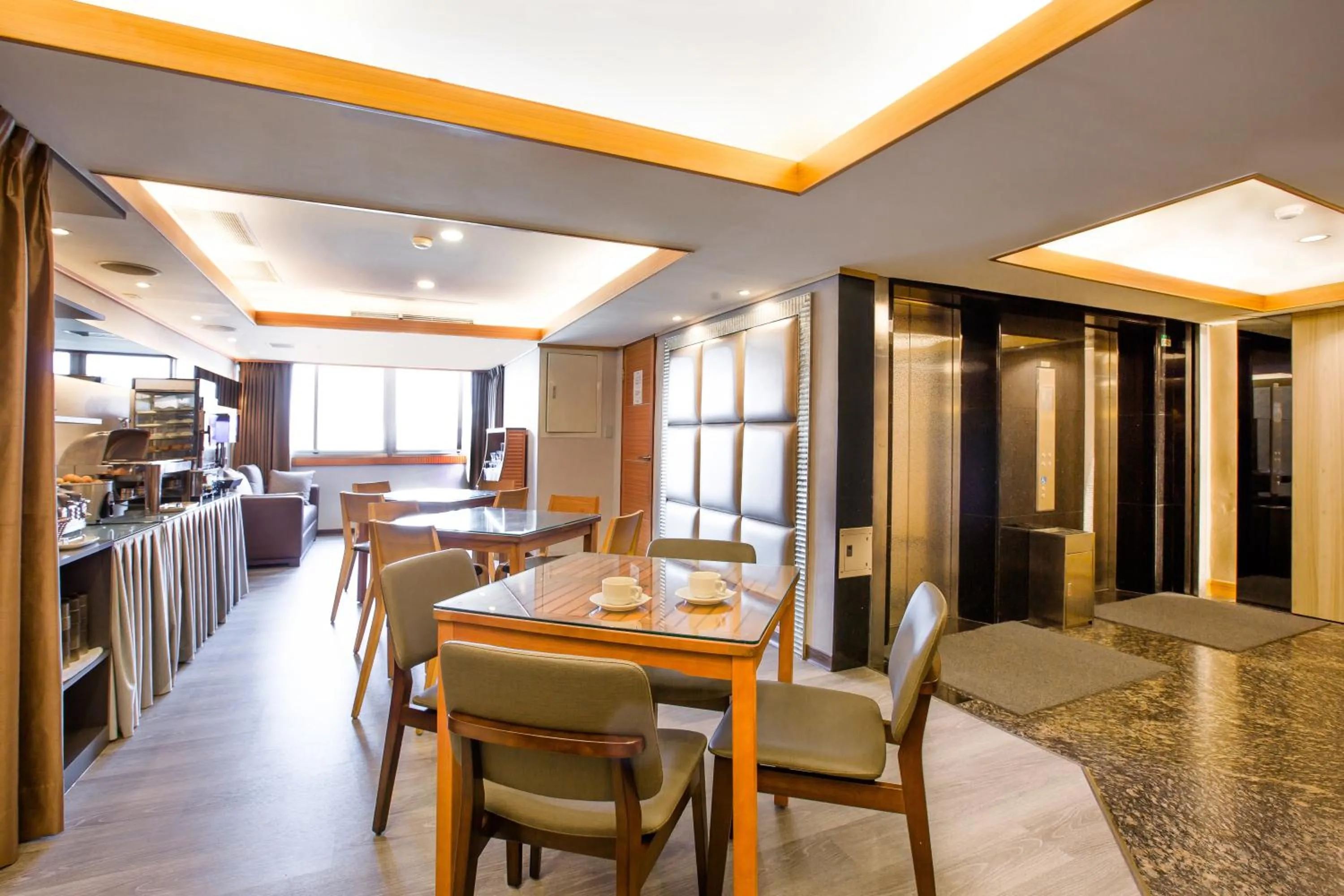 Seating area in Hub Hotel Ximen-inn Kunming