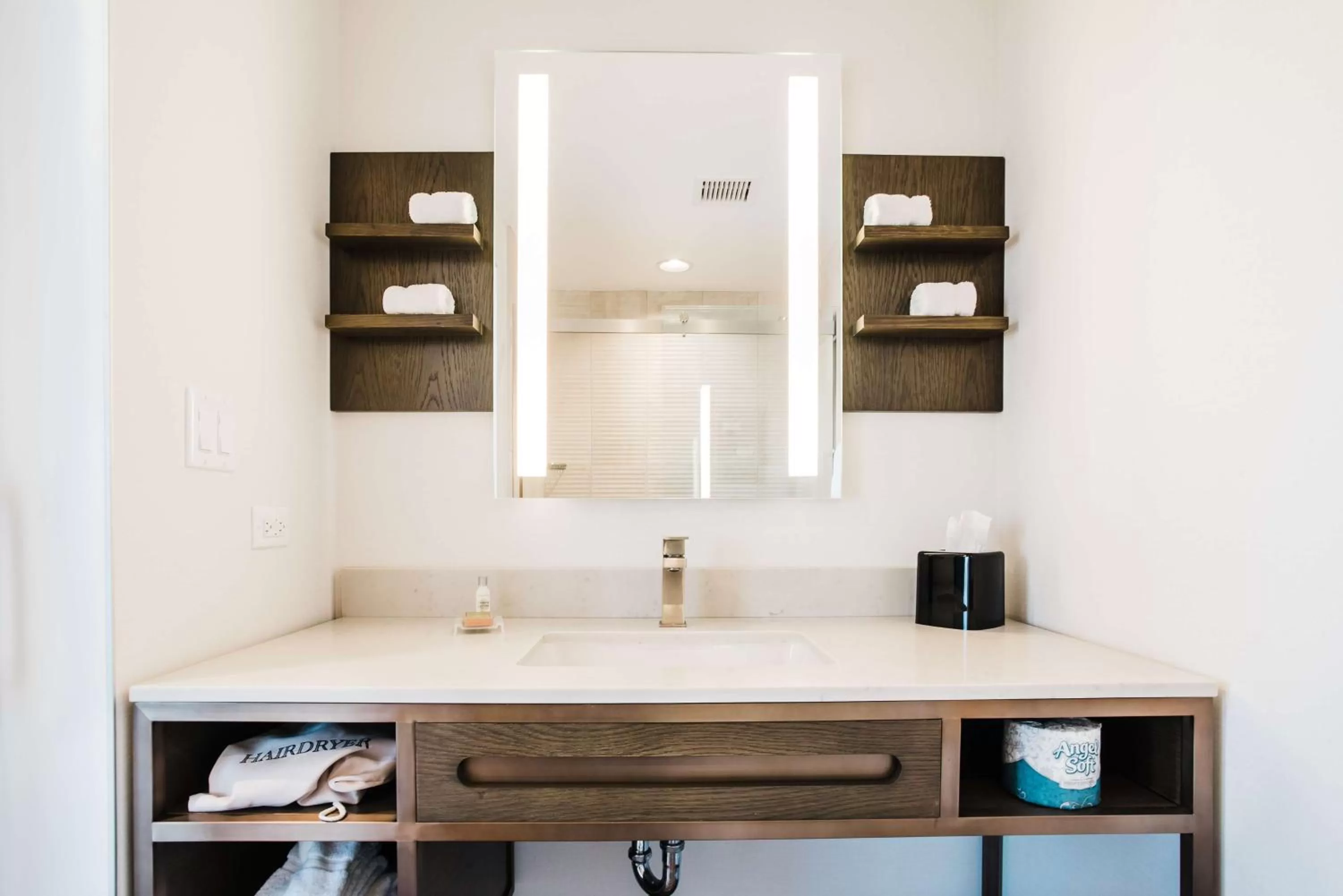 Bathroom in Hilton Garden Inn Denver Union Station