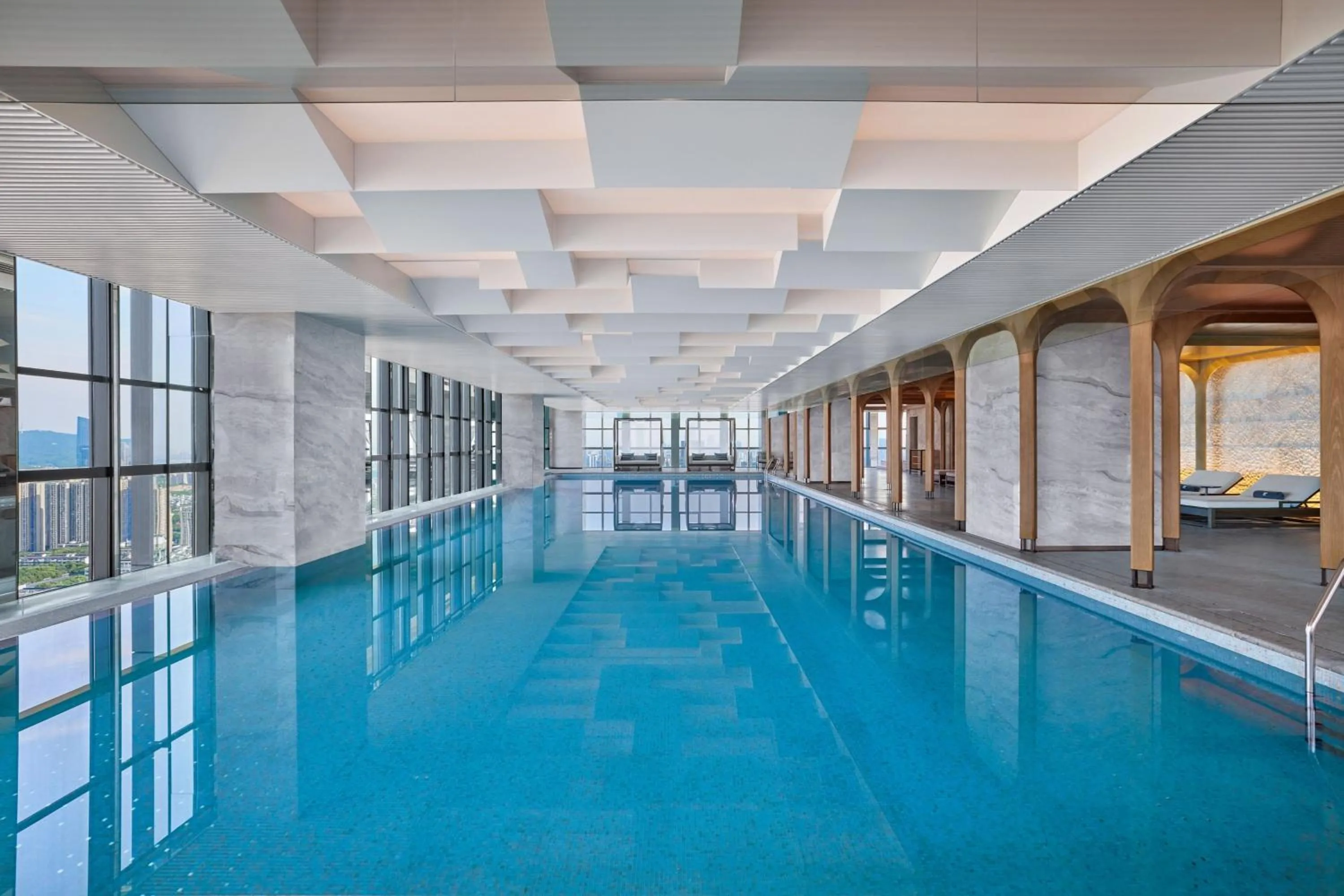 Swimming pool in JW Marriott Hotel Changsha
