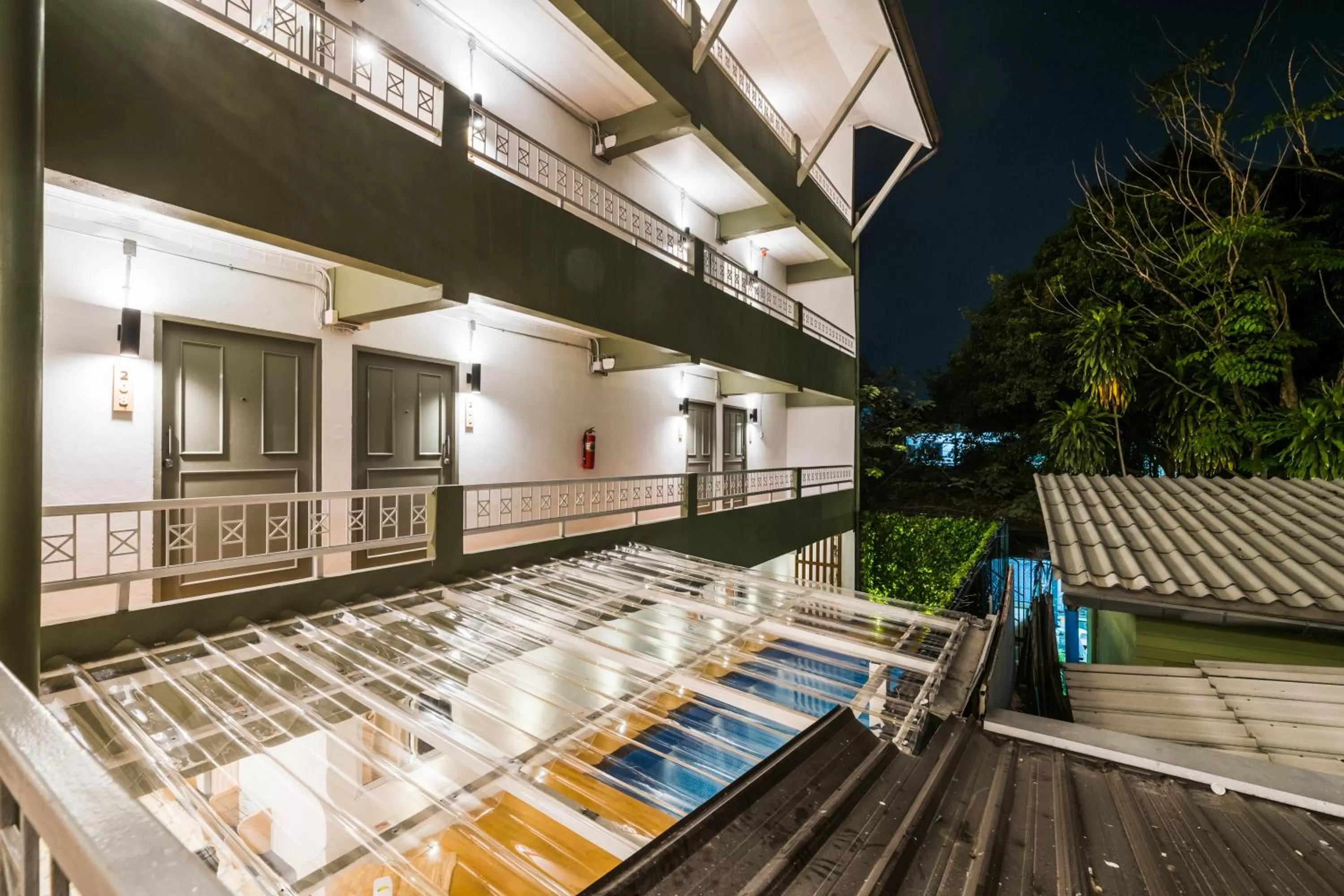 Swimming Pool in Your Space Hotel Prasingh