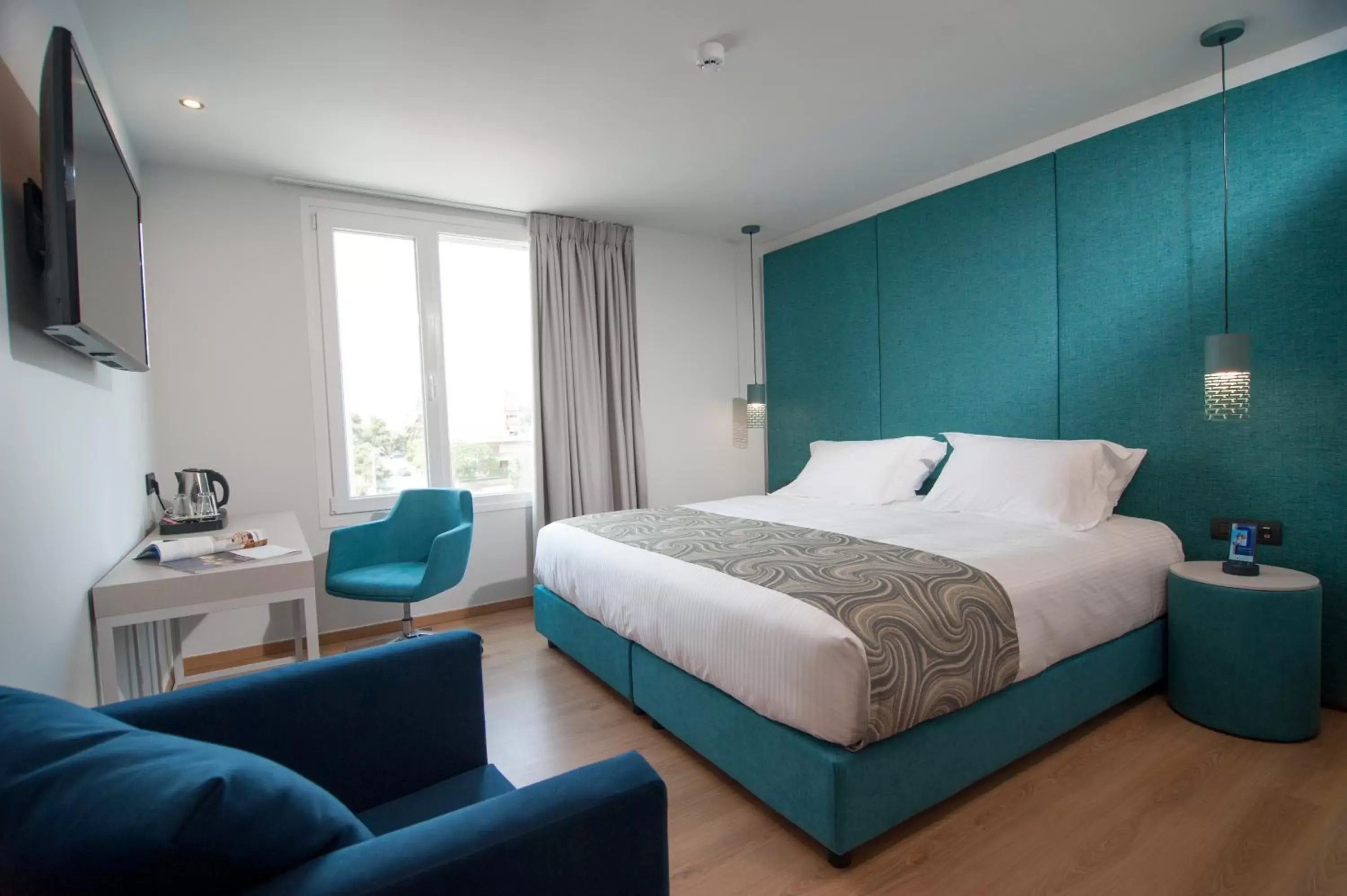 Deluxe Double or Twin Room in Athenaeum Smart Hotel